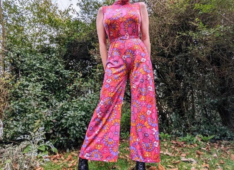 Vintage 1970s pink orange and purple floral jumpsuit. 70s flared leg flower power jumpsuit. Size ... | Etsy (US)