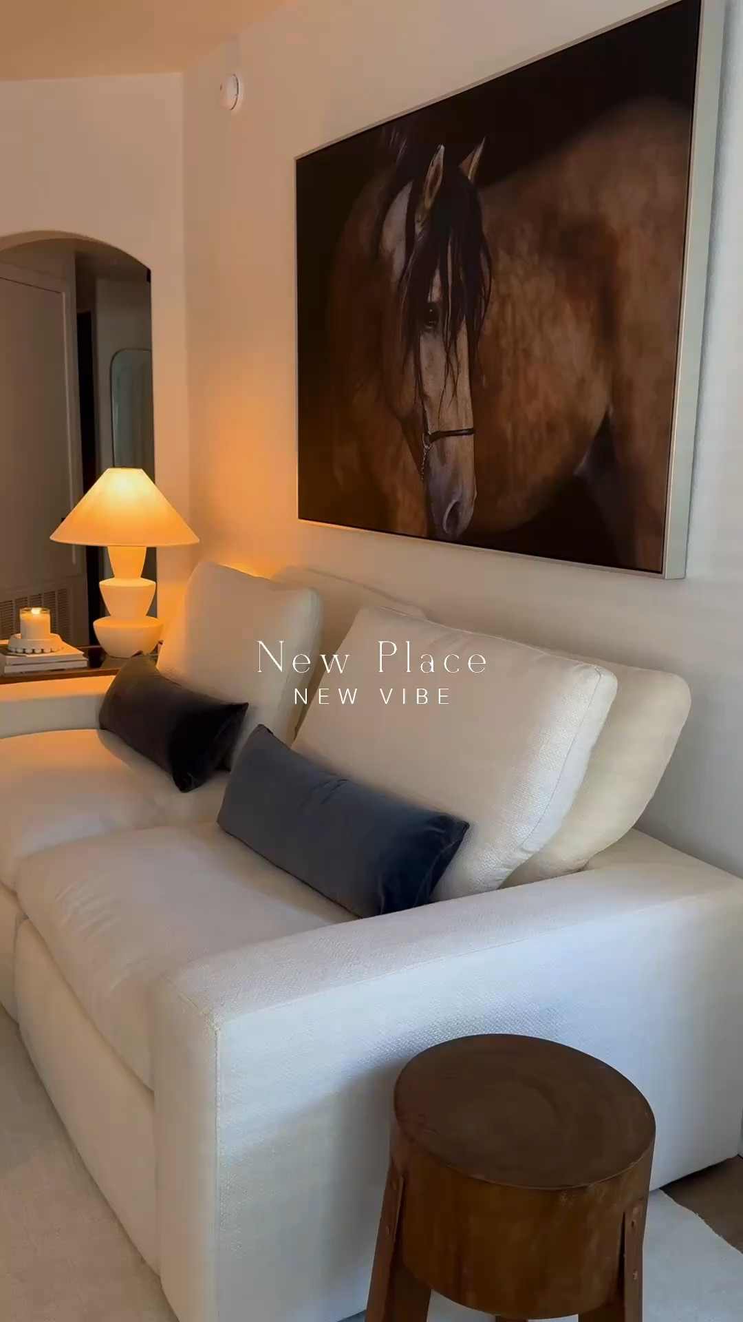 Organic modern apartment styling

Small space styling, small couch, recliner sofa, velvet pillows, modern lamp, horse art, round coffee table

#LTKHome