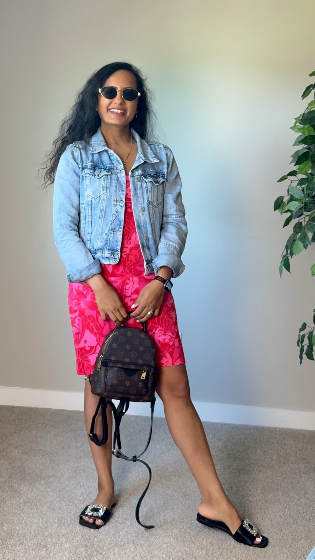 Floral ruched mini dress with denim jacket is perfect for brunch or coffee date

Dress is from @express
Wearing XS 

#expressyou #LTKxExpress

#LTKParties #LTKFindsUnder100 #LTKWedding