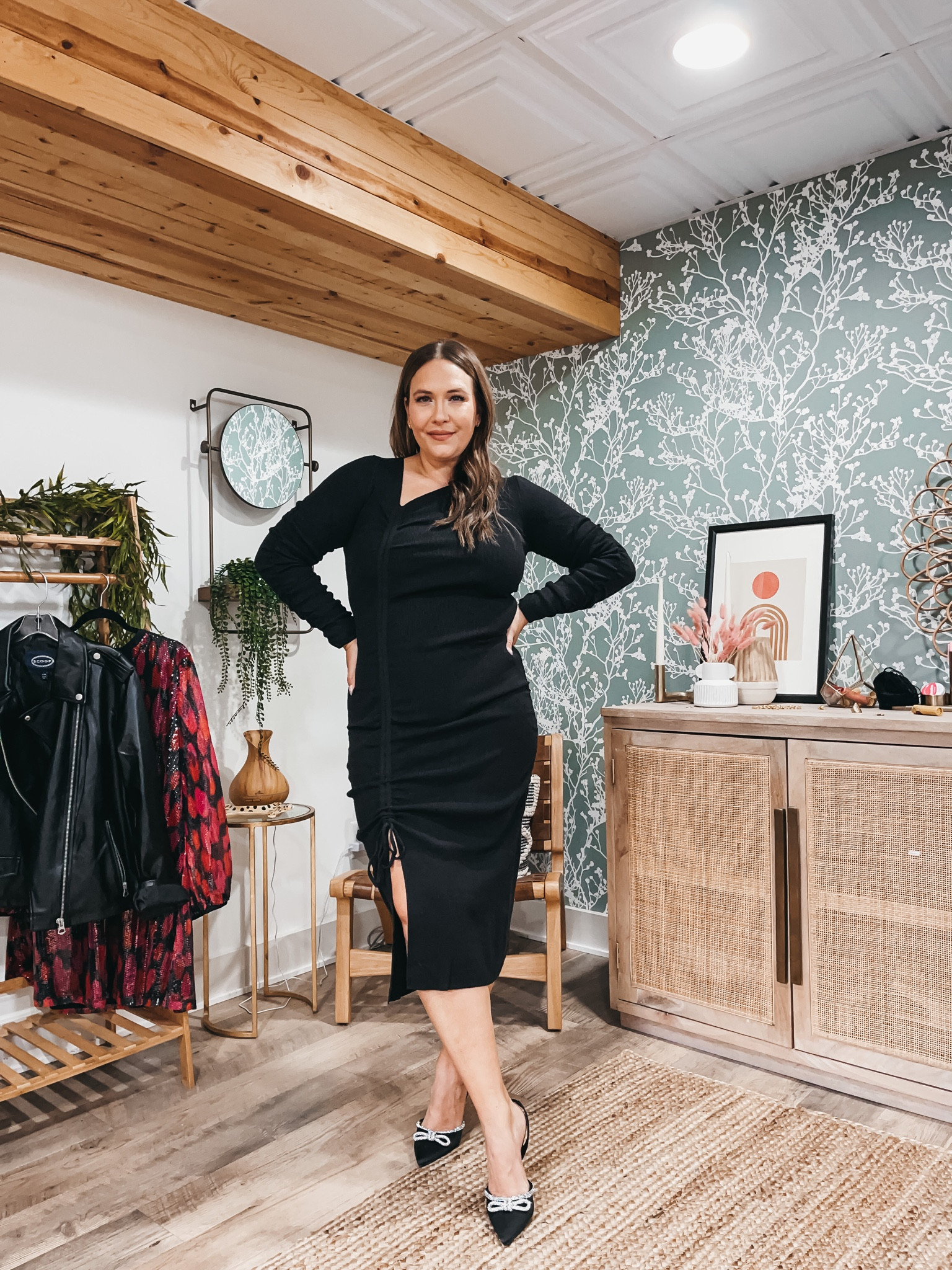 #walmartpartner Can we talk about how amazing this @walmartfashion dress is?! From curve hugging dresses, to sparkly shoes, I’m all set for holiday parties…so who’s inviting me?! 

#LTKHoliday #LTKunder100 #LTKcurves