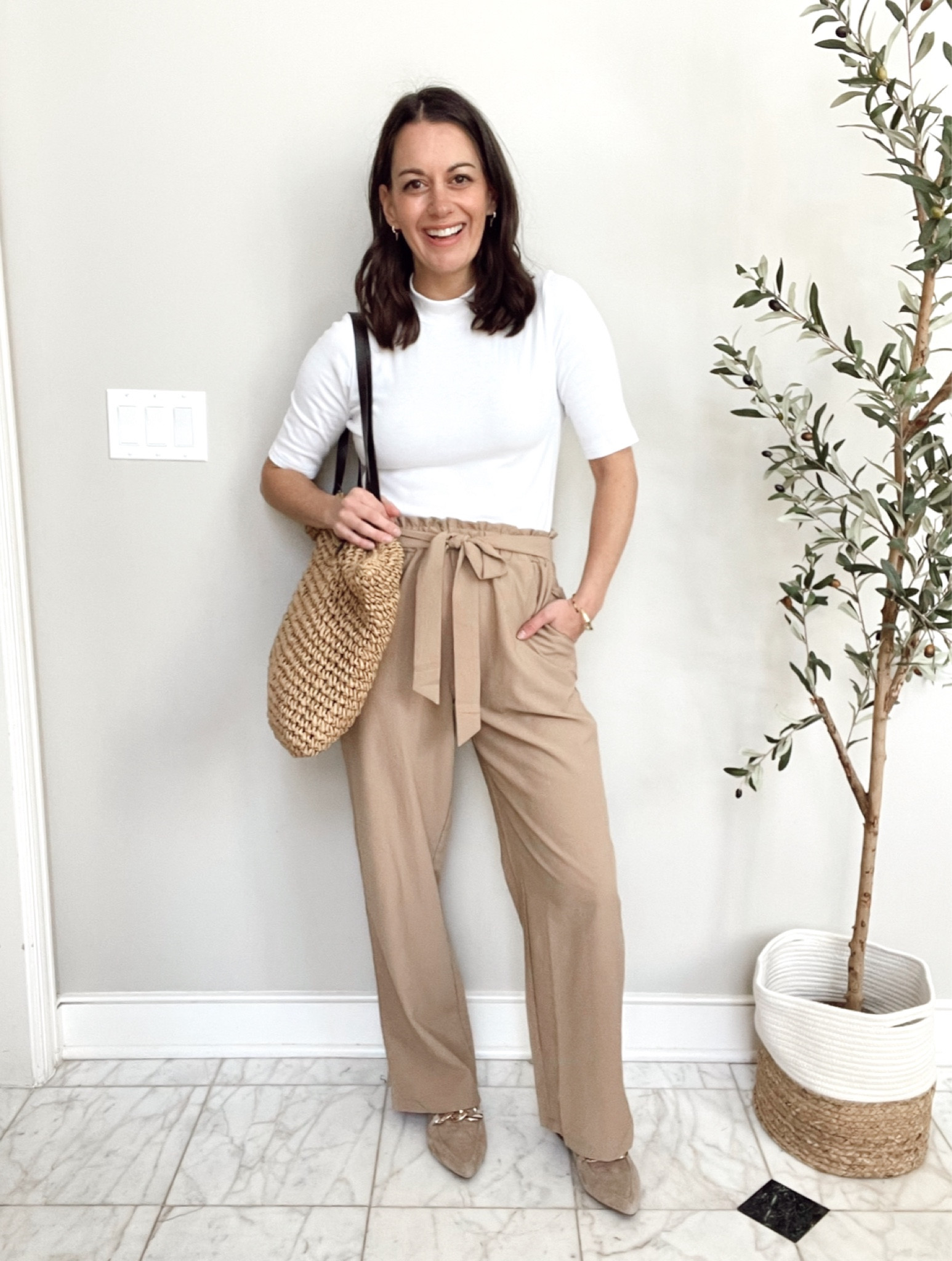 Teacher outfit idea with these Amazon wide leg pants, mockneck tee and mules! All run true to size - wearing a small in both.



#LTKOver40 #LTKFindsUnder50 #LTKWorkwear
