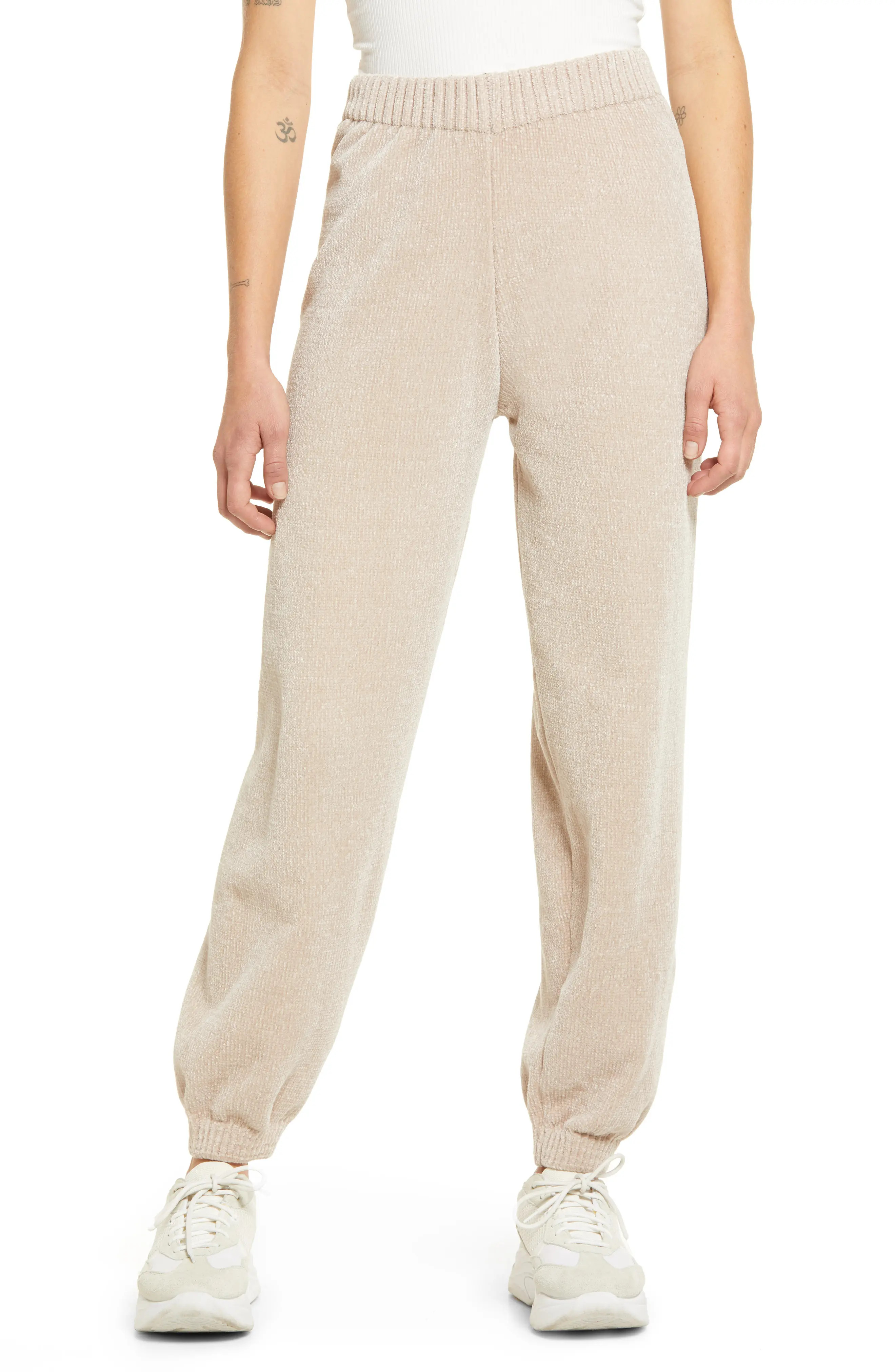 Women's Lulus Weekend Chiller Chenille Joggers, Size X-Small - Beige | Nordstrom