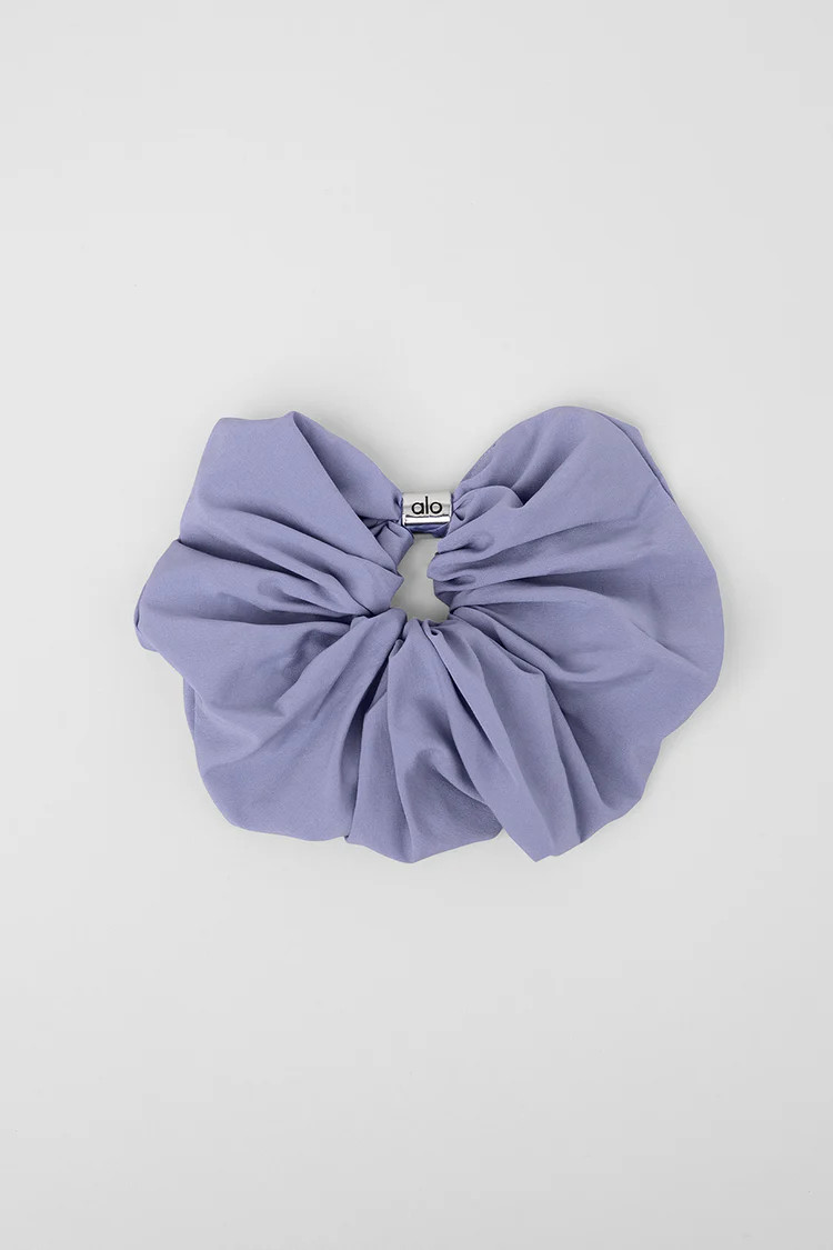 Bead It Oversized Scrunchie | Alo Yoga (US)
