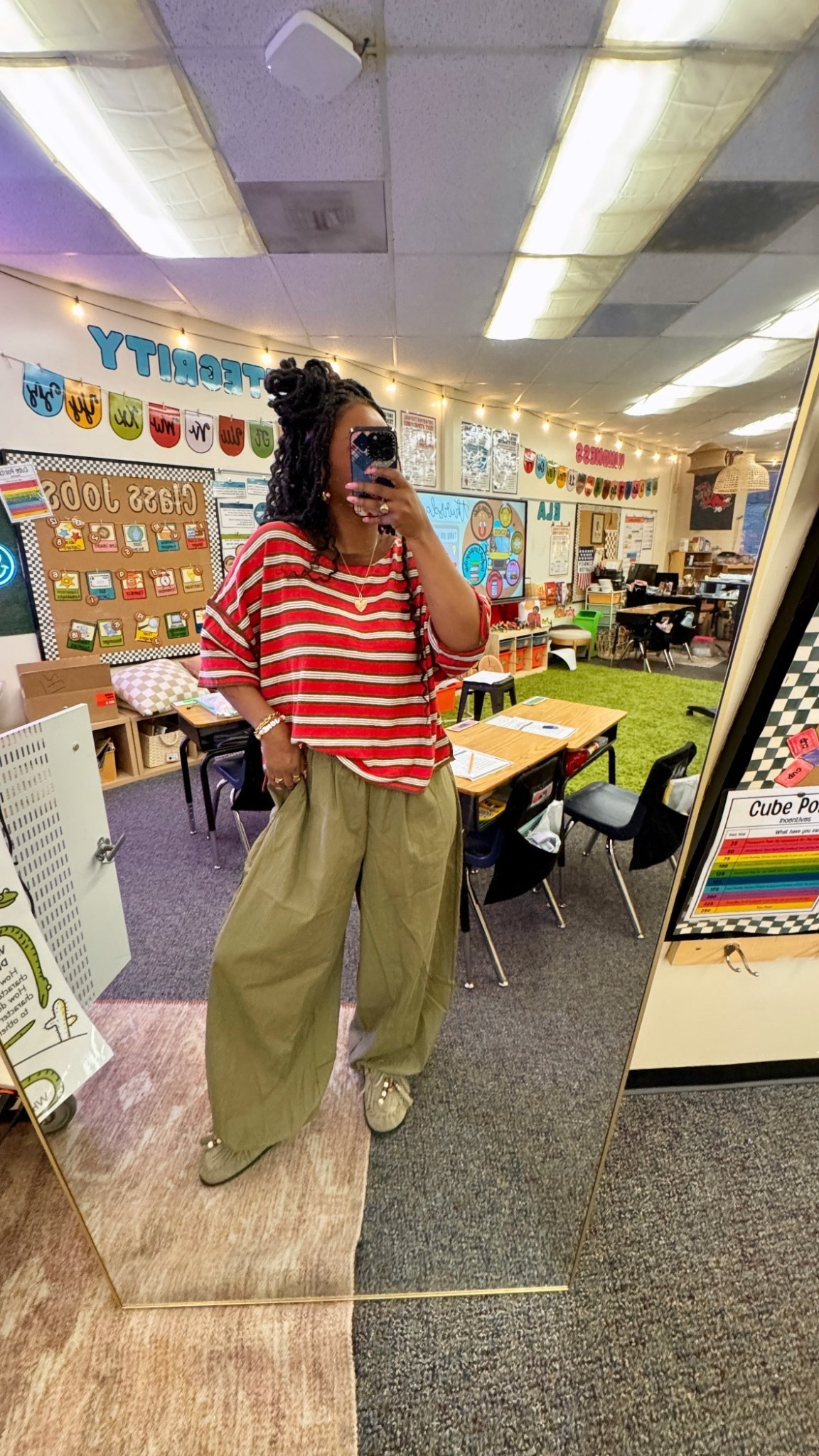 Thursday! 
My shoes are from ASOS and currently unavailable. I’ll update if it changes. 
Top: medium
Pants: medium (too big, should’ve gone small) 

#LTKootd #LTKgrwm #LTKdayinmylife