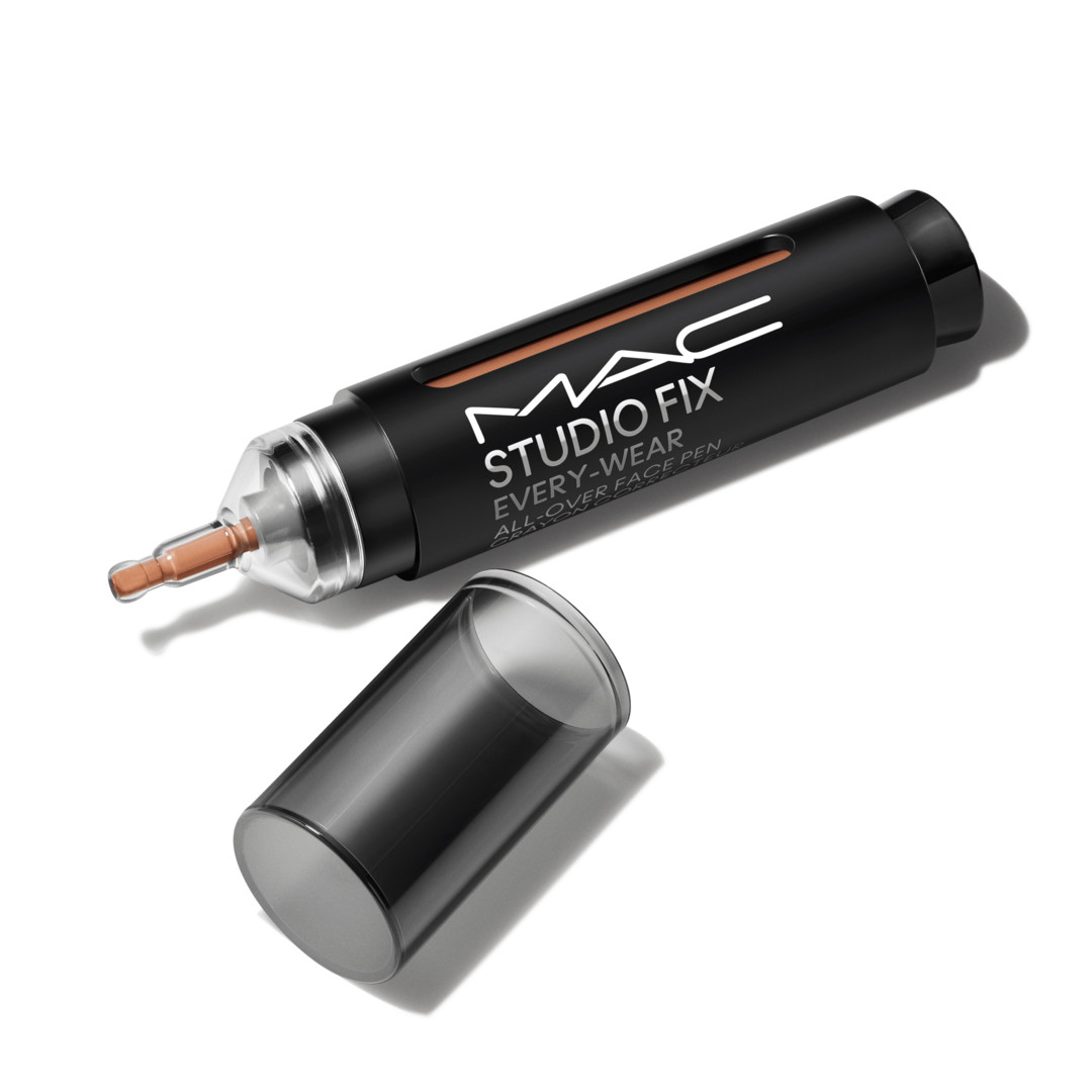 Caneta 2 em 1 Corretivo e Base Studio Fix Face Pen | MAC Brazil E-Commerce Site | MAC Cosmeticos (BR)