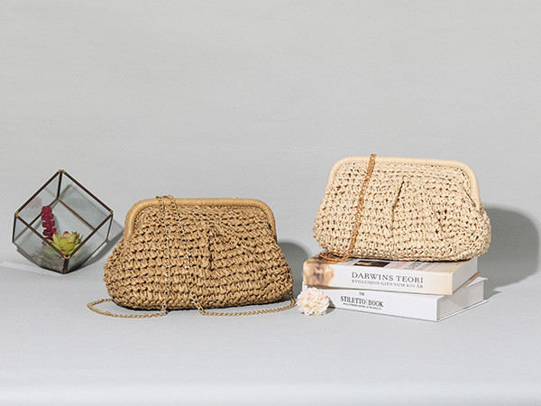 RNIEGA Straw Clutch Purses for Women Cloud Dumpling Pouch Straw crossbody Handbag Summer Beach Wo... | Amazon (US)