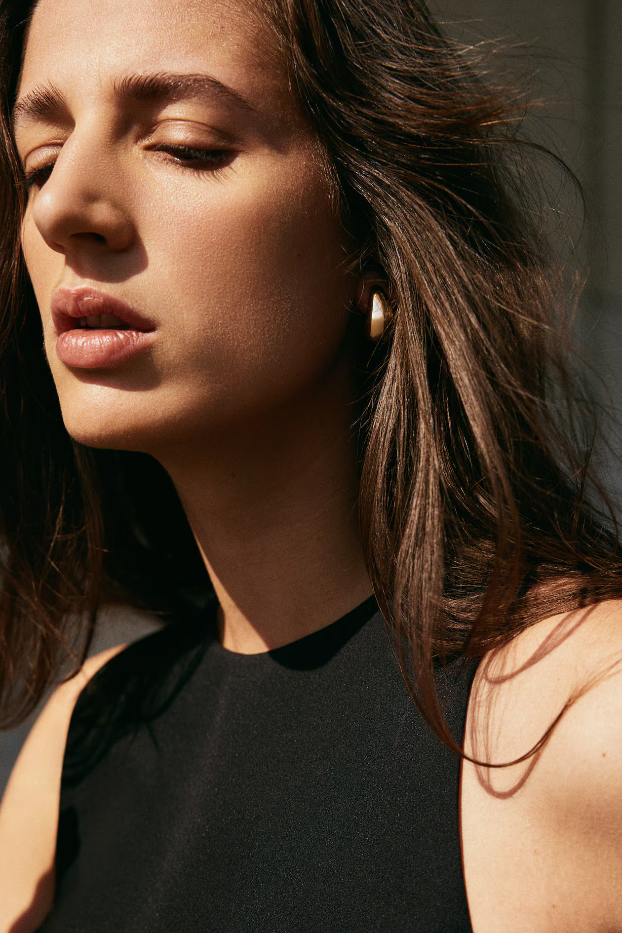 Chunky dome earrings | H&M (UK, MY, IN, SG, PH, TW, HK)