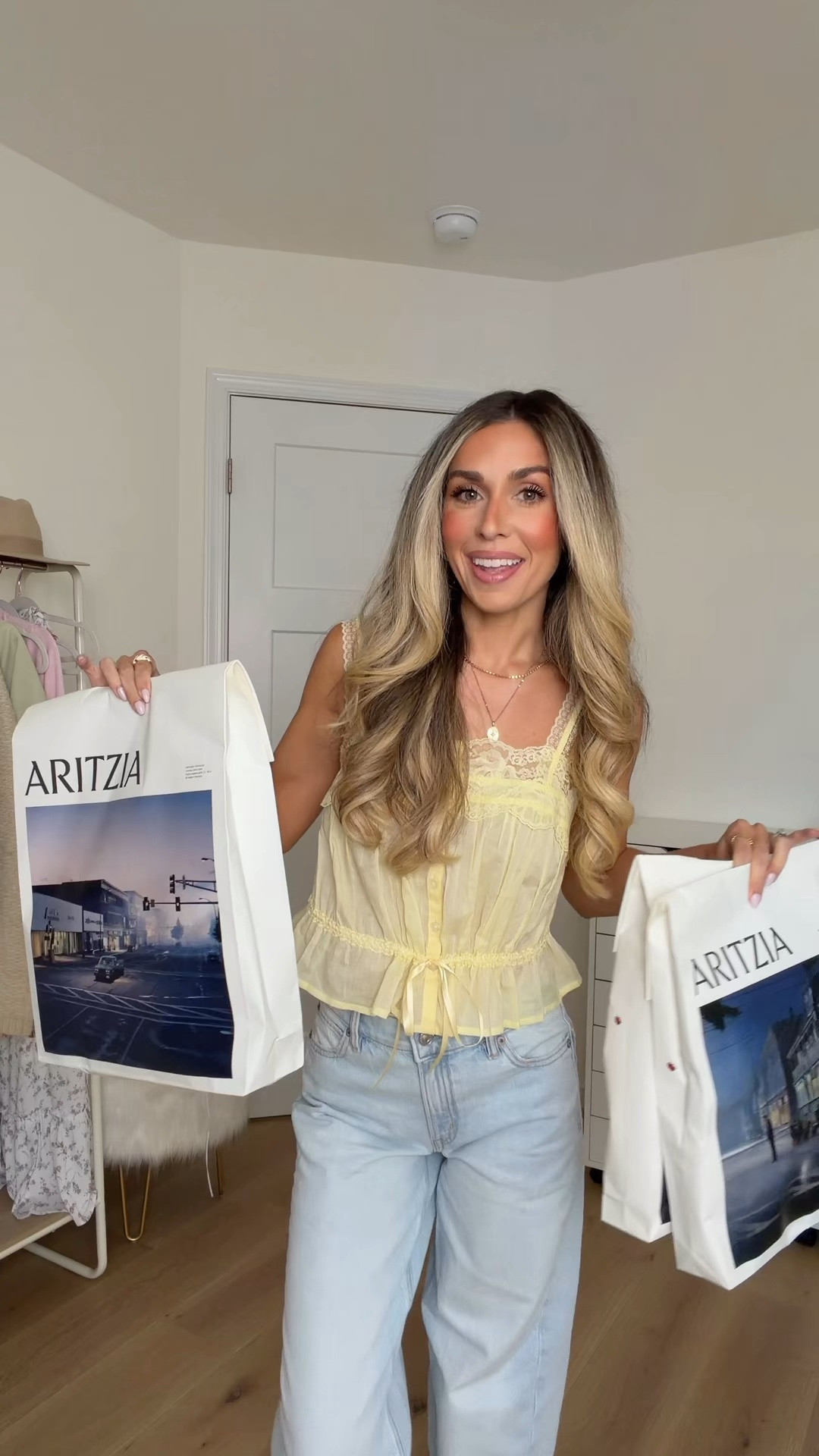 Aritzia Spring Haul 💐🫶🏼☁️✨ New arrivals I’m so excited about & will have on repeat! 

Aritzia haul
Aritzia new arrivals 
Aritzia lodge pant 
Aritzia balloon pant 
Aritzia crepette pant 
Aritzia spring outfits
Aritzia closet staples
Aritzia summer outfits

#LTKootd #LTKMothersDay #LTKPetite