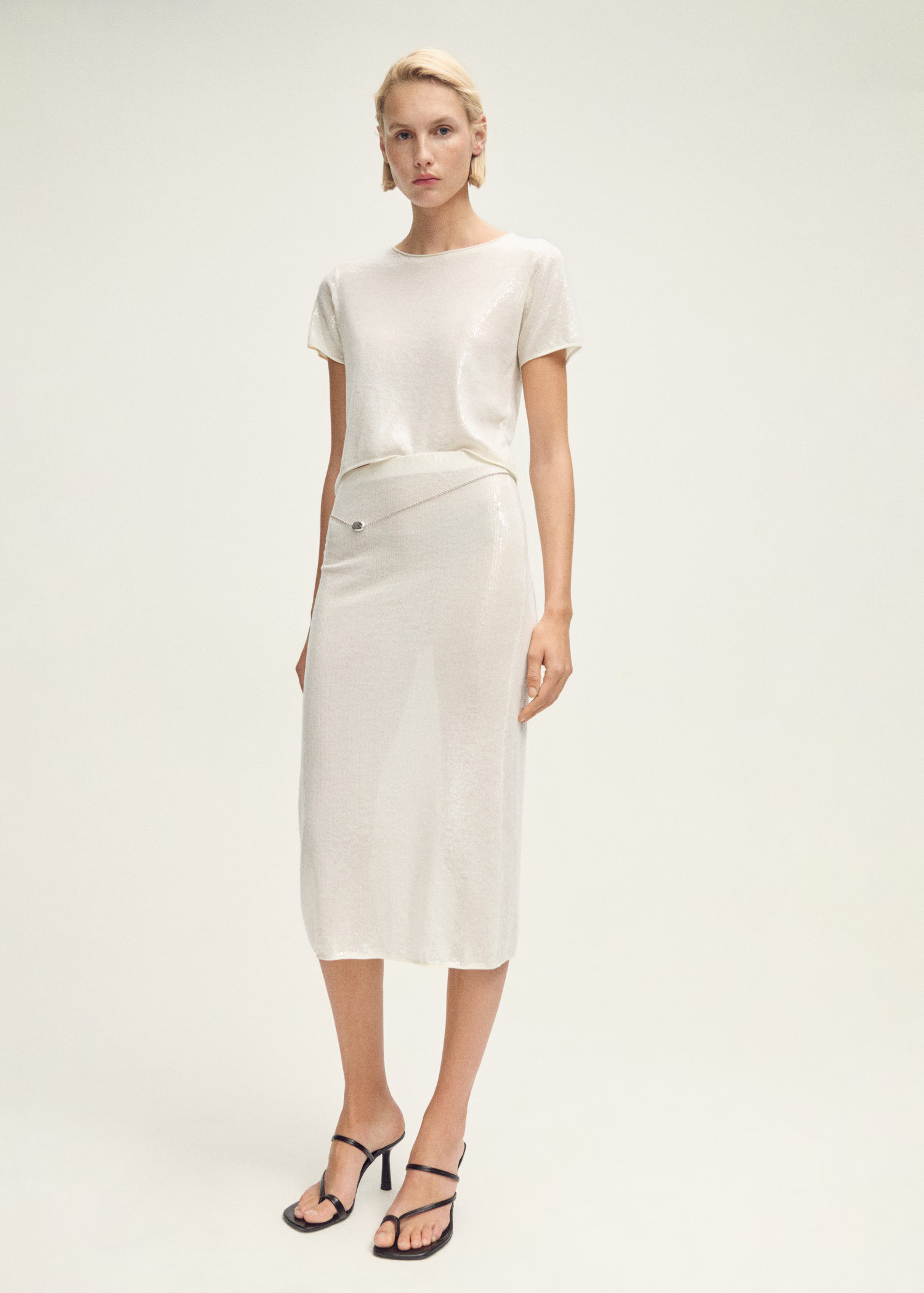 Knitted pencil knit with sequins - Women | MANGO United Kingdom | MANGO (UK)