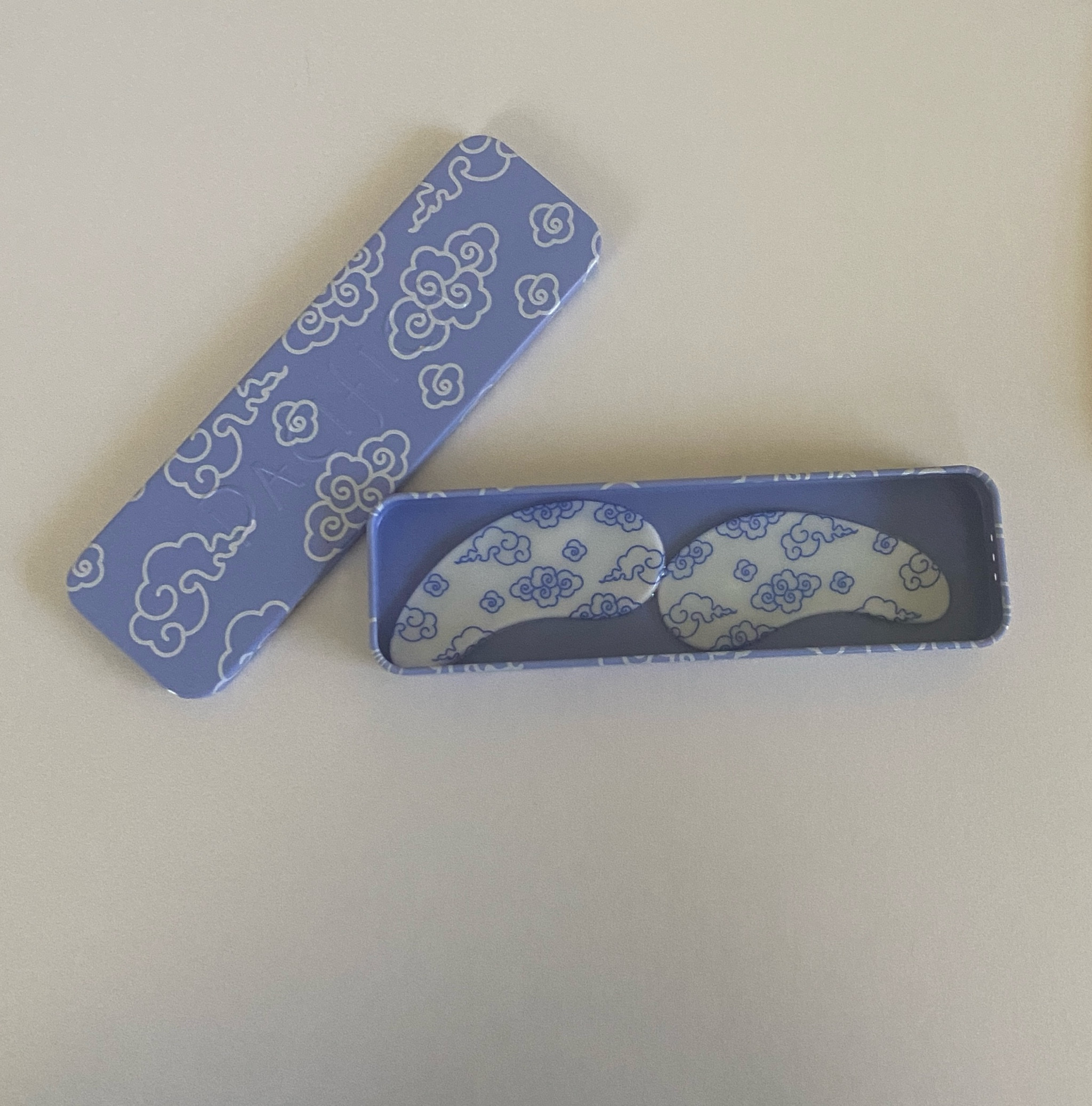 Pacifica Silicone Eye Masks. These are great! Reusable and work with your favorite serum or moisturizer. I keep mine in the fridge! #skincare

#LTKfindsunder50 #LTKbeauty