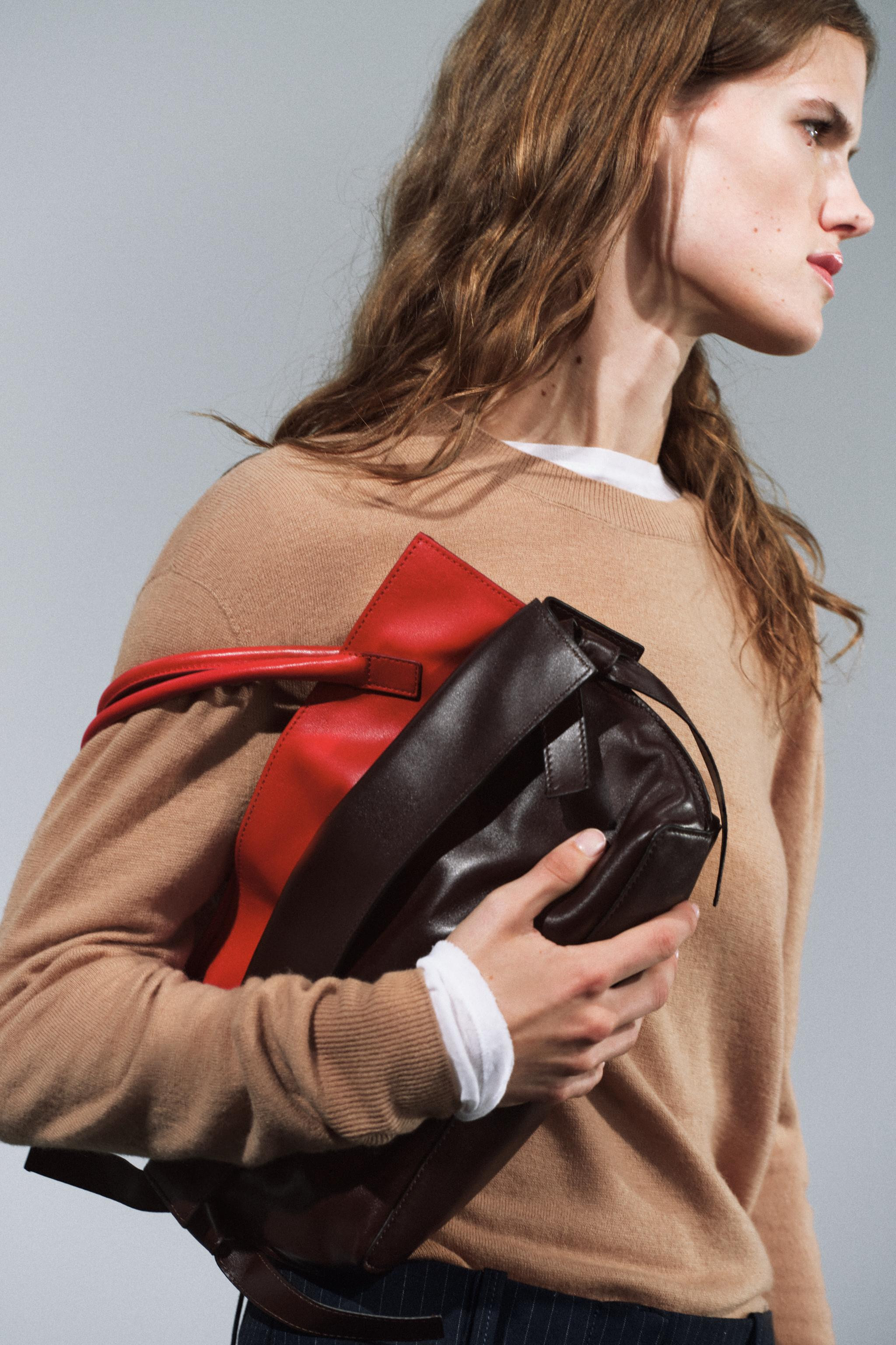LEATHER FLAP BAG | Zara US