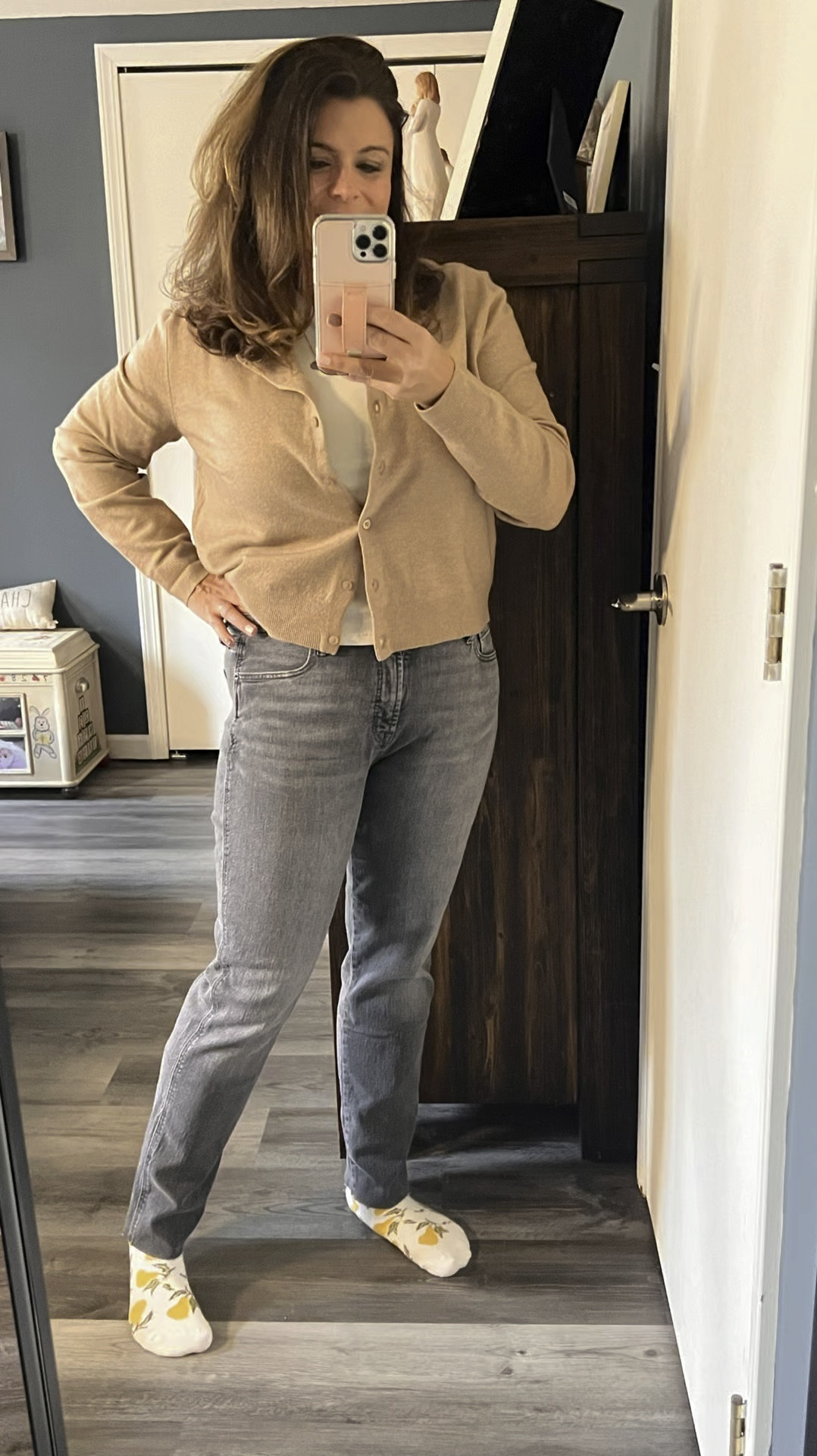 New hair tool alert because let’s be real, we all need a little extra help looking alive after that time change! 🌟 My Shark FlexStyle Air Styling & Drying Multi-Styler just arrived, and it’s officially my new best friend! 💕 Today’s special value on QVC, at the lowest price of the season – perfect holiday timing! 🎁

If you’re feeling the effects of daylight saving like I am (my kids were up at the crack of dawn, thanks to the time shift – why do we do this to ourselves?!), you’ll appreciate any hack that saves time in the morning. Enter: the Shark FlexStyle! It’s both a fast hair dryer and a versatile styling tool, cutting my usual blowout from 30+ minutes to just 8, with no heat damage. I’m officially sold!

Fun fact: Did you know daylight saving was introduced during WWI to save fuel, but recent studies say it hardly saves energy now? Yet here we are, all groggy and juggling early wake-ups. 😵‍💫

If any of you are also tired moms running on coffee and eye patches, this tool is a game-changer! Tried it yet? I’d love to hear your thoughts and tips! 💁‍♀️

#LTKSaleAlert #LTKHoliday #LTKVideo