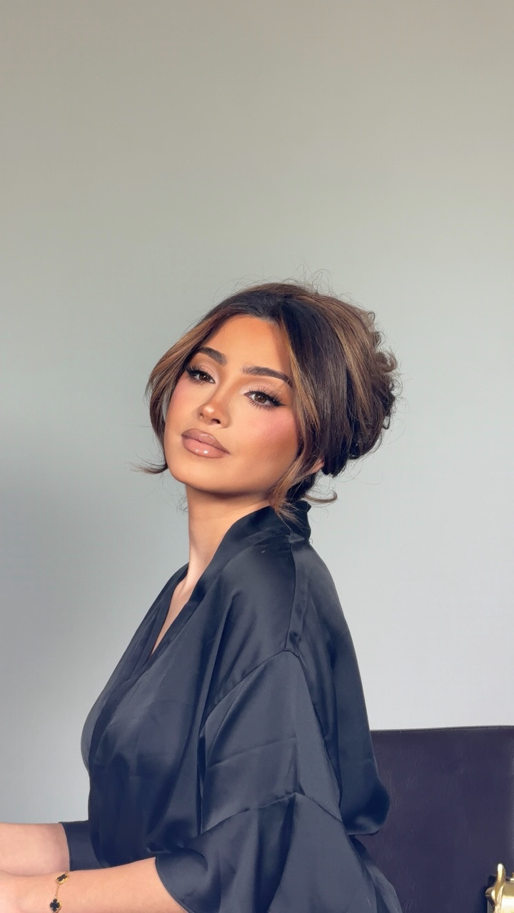 I’ll do better next time guys I have to practice some more !! ❤️🥺☺️

Model : @solav.e 
#wedding #bridal #fyp #bridetobe #bridalmakeup