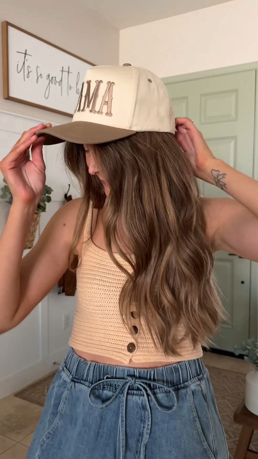 Code LEAHDRYER for 20% off!!



#LTKootd #LTKgrwm #LTKmomlife