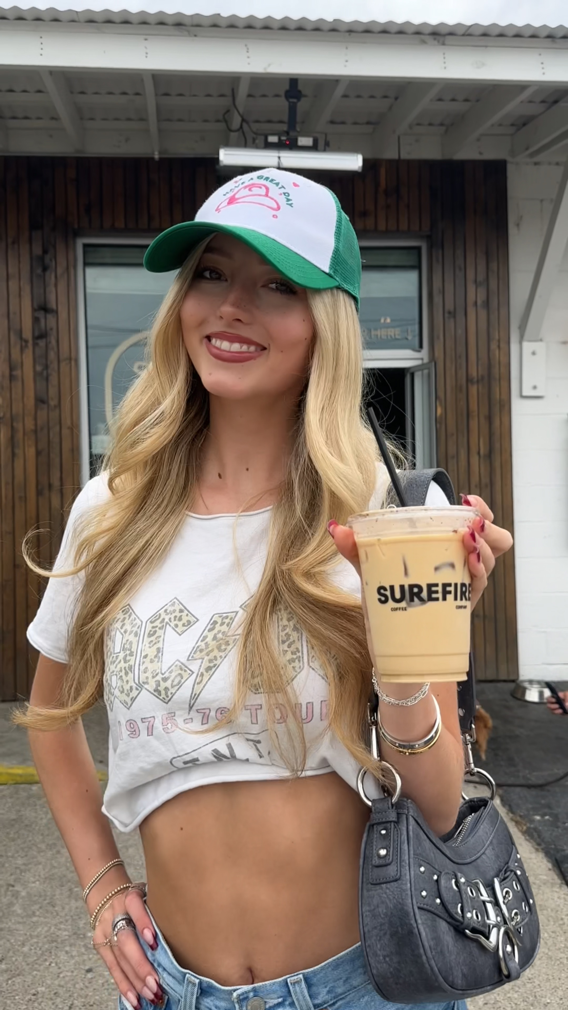 mini vlog & Nashville recap . ݁₊᪥⋆. ݁

These Levi shorts have been a go-to on this trip! My hat is from PacSun but unfortunately sold out, so I linked really cute similar options. And who doesn’t love a good AC/DC tee?!

#LTKFindsUnder100 #LTKStyleTip #LTKU