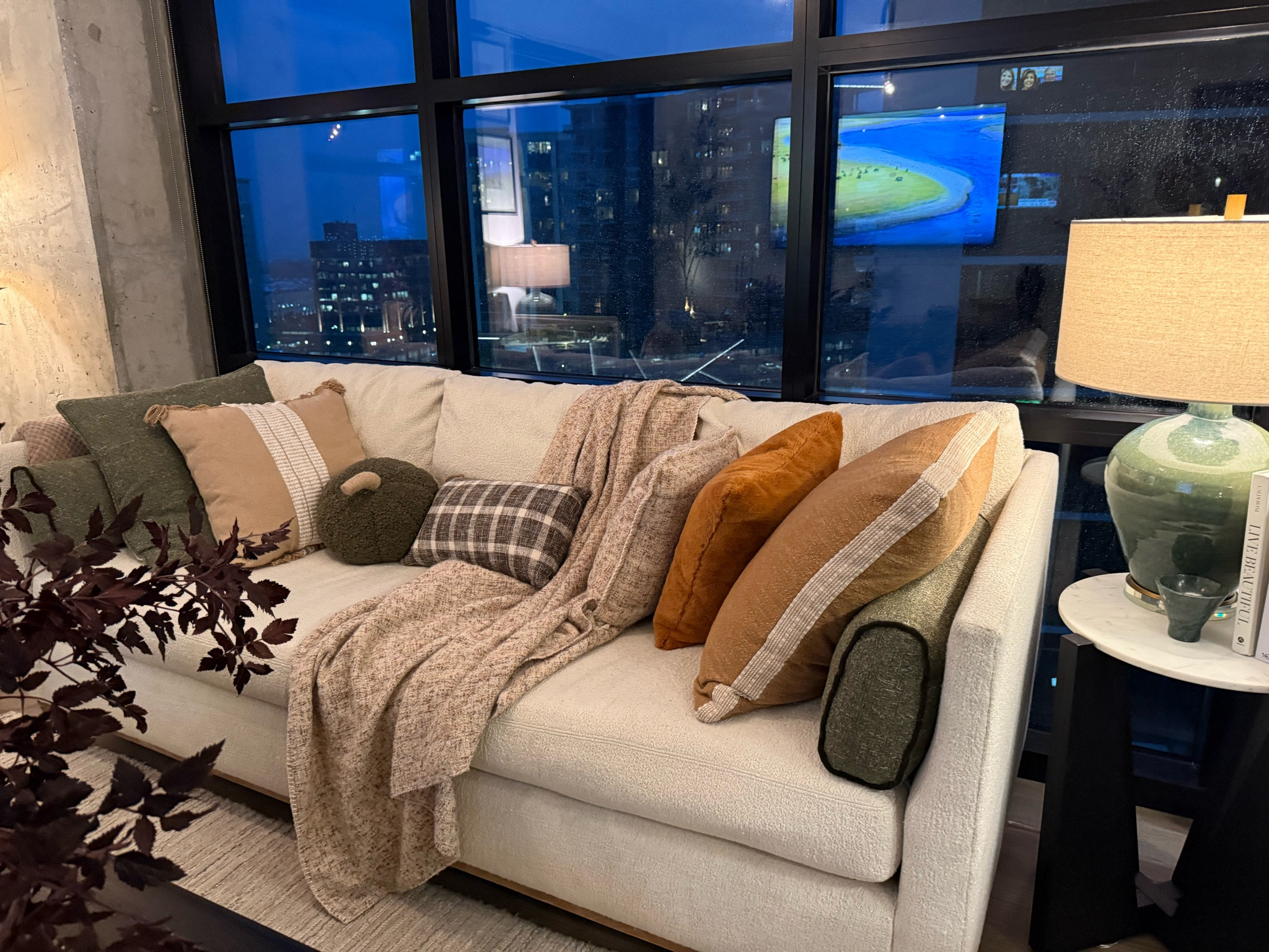 In love with all the fall colors 🍁🍂