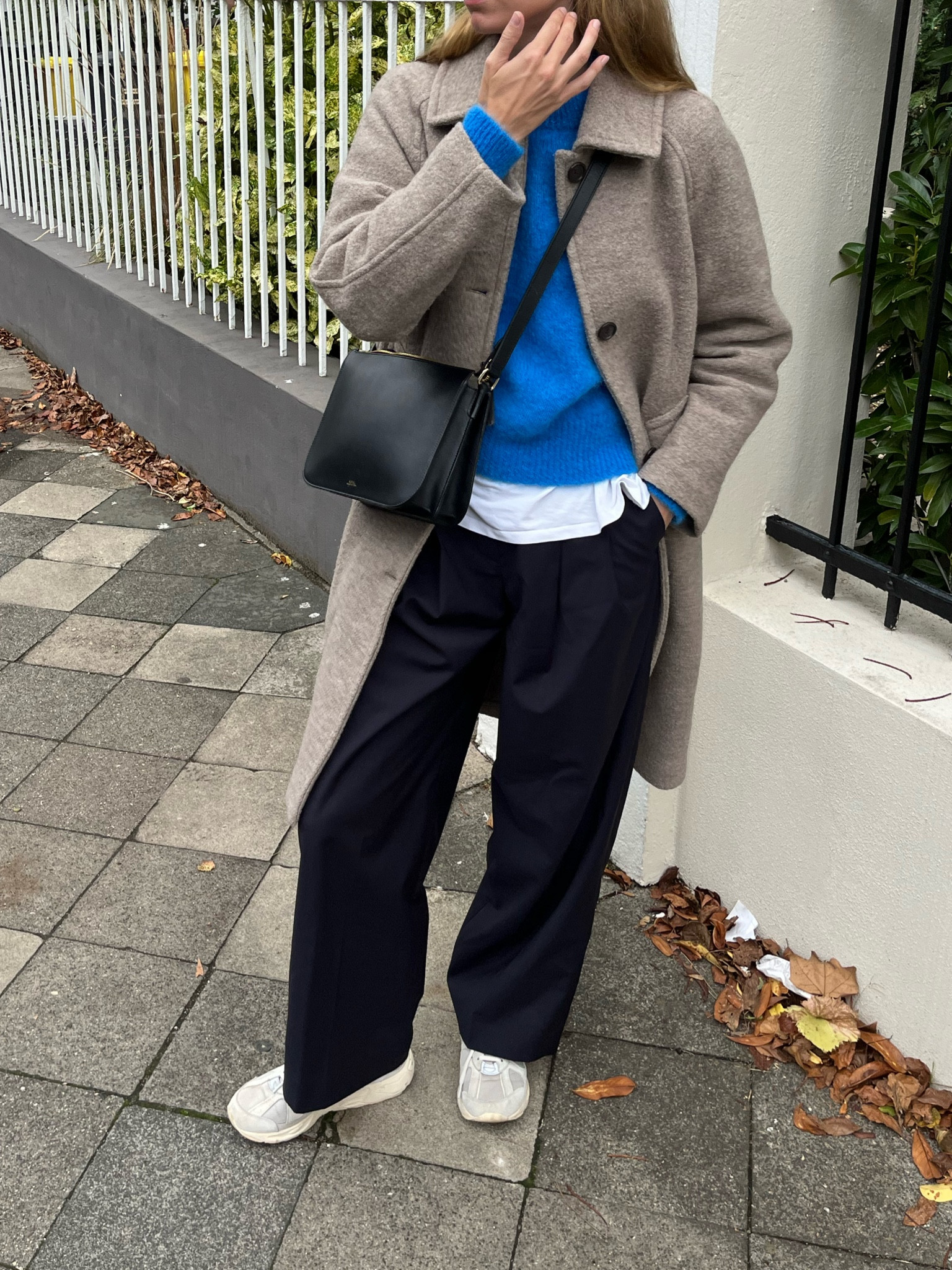 i love a basic fit with a pop of color💙

#LTKeurope #LTKSeasonal #LTKstyletip