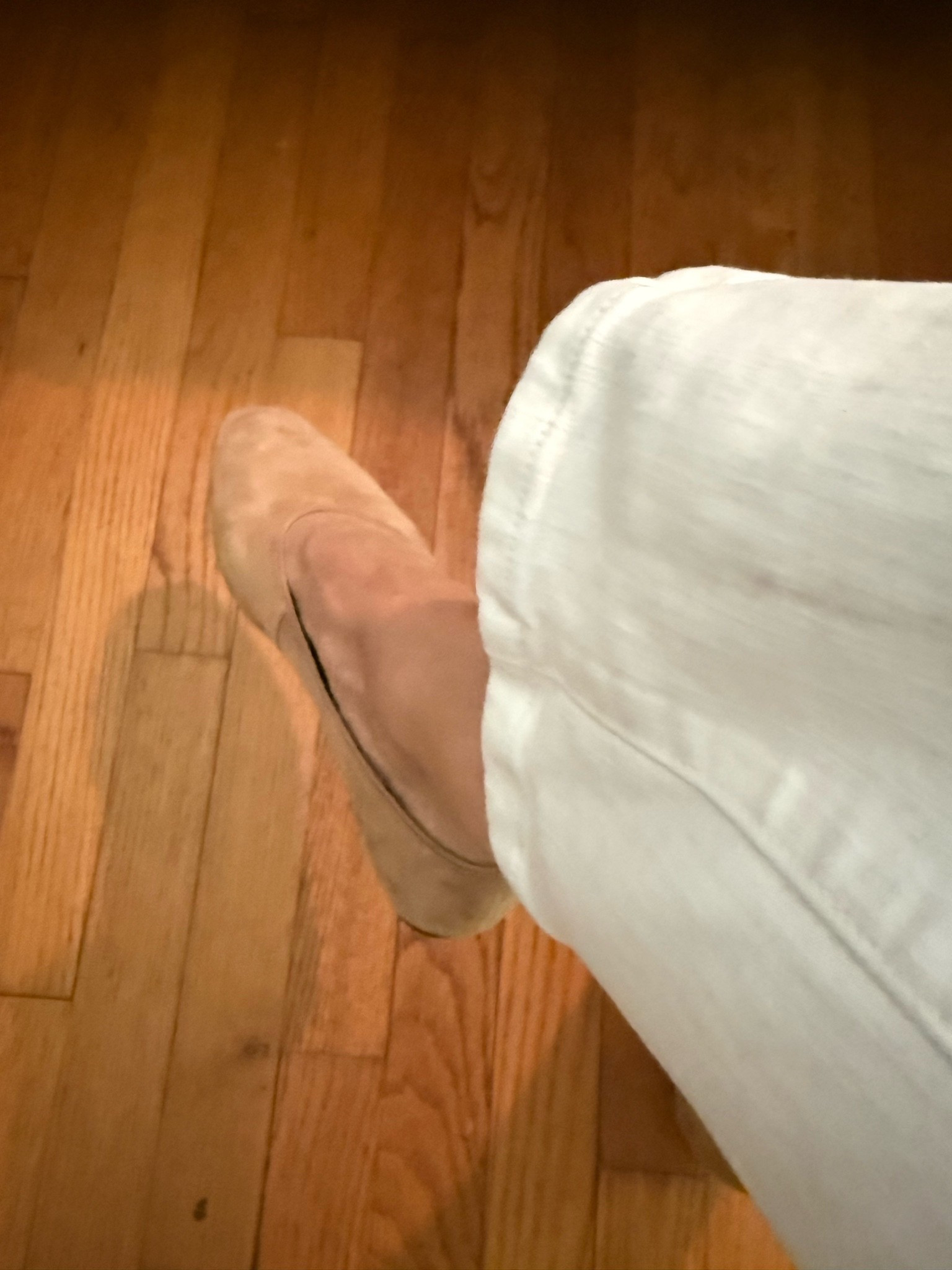suede flats + white jeans - flats on sale✨

#LTKgrwm #LTKdayinmylife #LTKSaleAlert