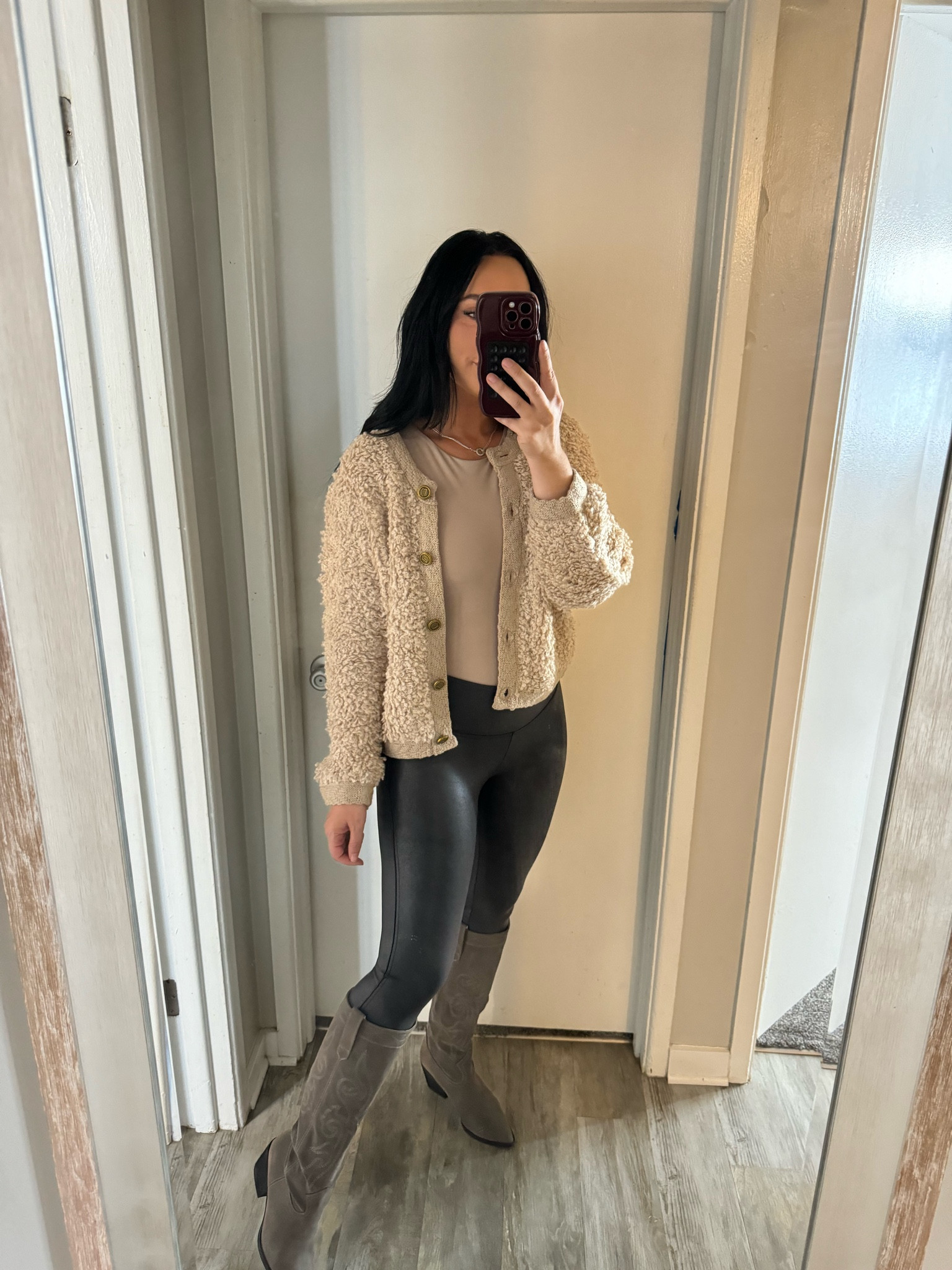 The perfect outfit for fall & thanksgiving!

Wearing a small in cardigan & TTS boots. Both Use BEAUTYOFBUDGET30 for 30% off

Leggings are a size small (prefer an XS) and are only $10!

Thanksgiving outfit
Fall outfit
Faux leather leggings


#LTKHoliday #LTKSeasonal #LTKSaleAlert