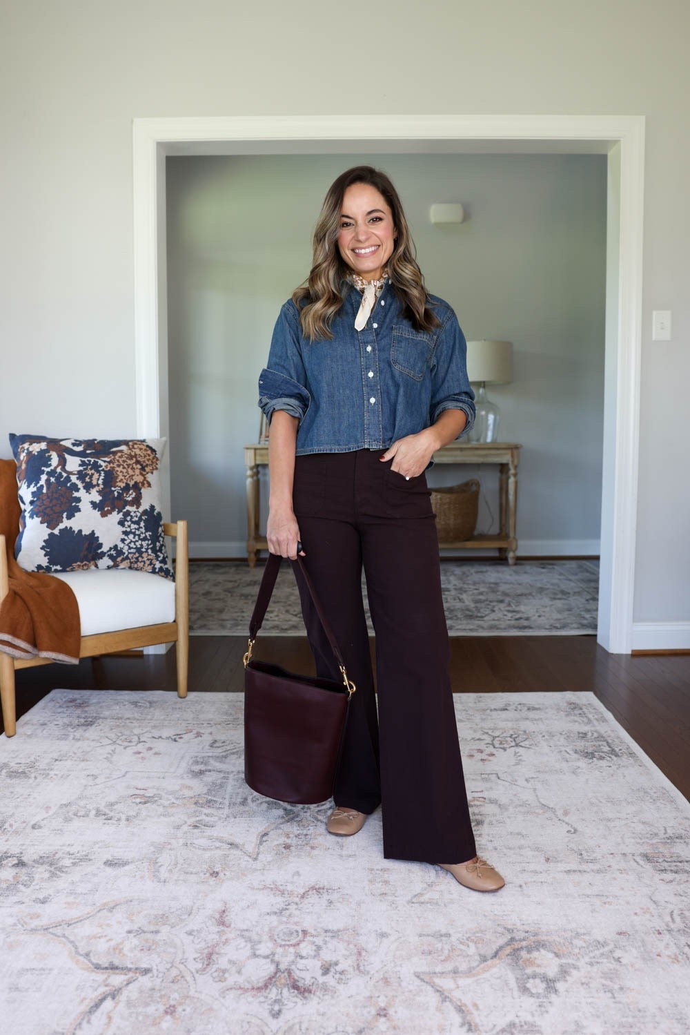 Five outfit ideas with a pair of brown pants for petites! 

Pants (J.Crew Factory): petite 24 / 10” rise / 28” inseam / true to size fit 

Chambray top (Madewell): xxs 
Ballet flats (Sam Edelman): true to size 

For size comparison: 32”, 24”, 36” / 25” ankle inseam 27.5-28” full length inseam

#LTKPetite