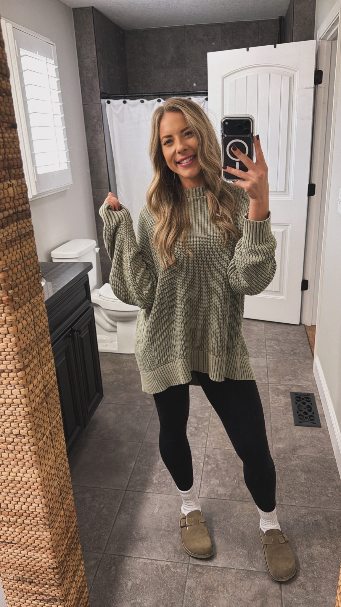 Oversized is a must. 

#fyp #momfit #casual #outfits #comfy #cozy #fashion 

#LTKootd #LTKmomlife #LTKgrwm