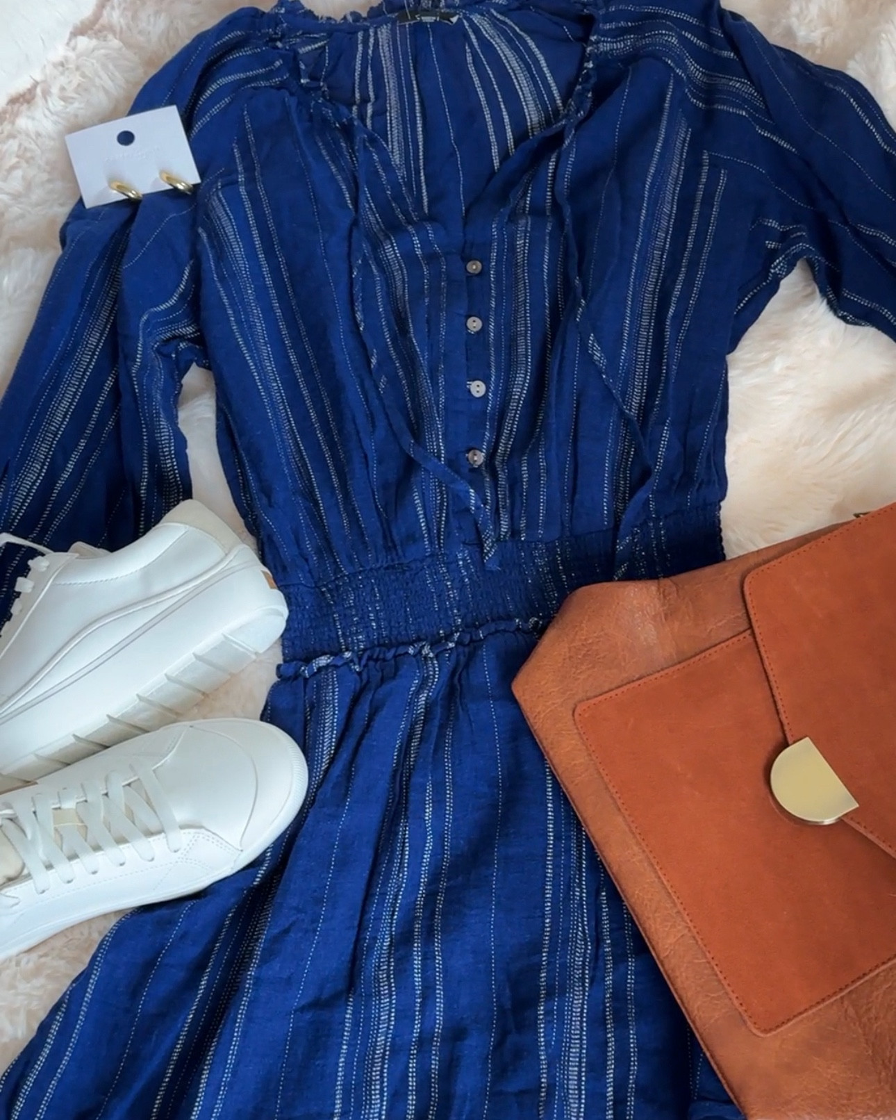 Comfort is key! Love this outfit that allows me to run around doing errands with some color and ease!

#LTKOver40