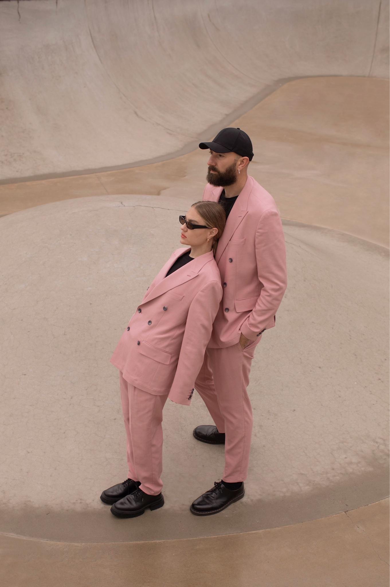 Pink suit from Strellson.

outfit inspiration, spring style, pleated trousers, pastel pink, modern look, elegant, work wear, slim fit, double breasted blazer, Netherlands. 

#LTKfit #LTKSeasonal #LTKeurope