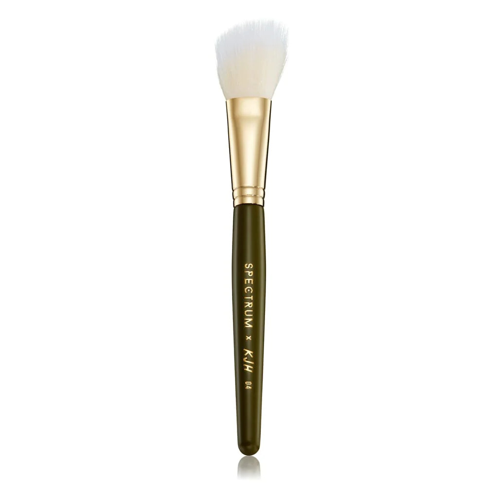 Katie Jane Hughes Number 4 Pro Duo Fibre Angled Foundation Brush | Spectrum Collections