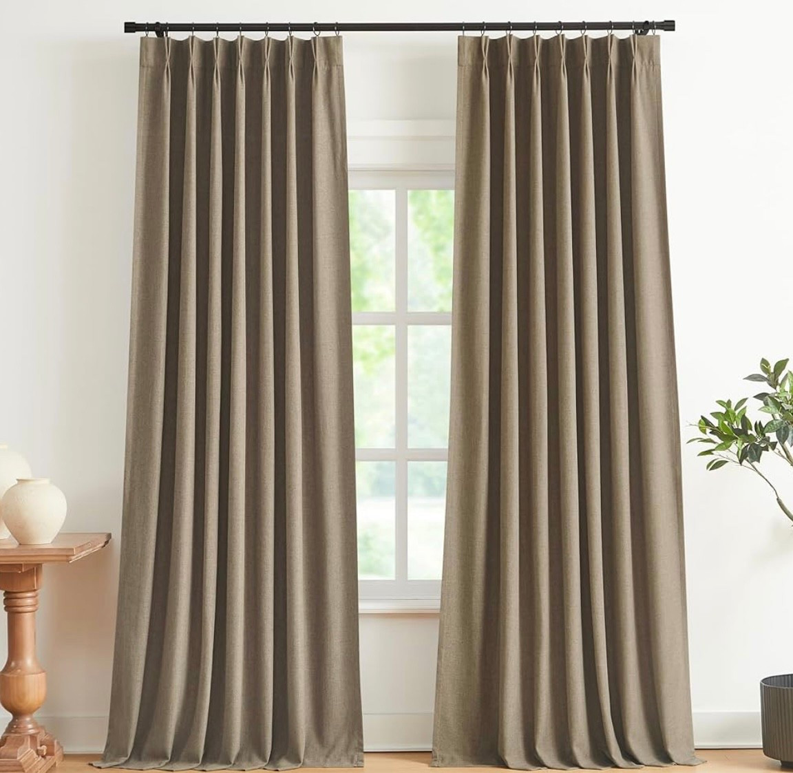 Allll things curtains 🤎