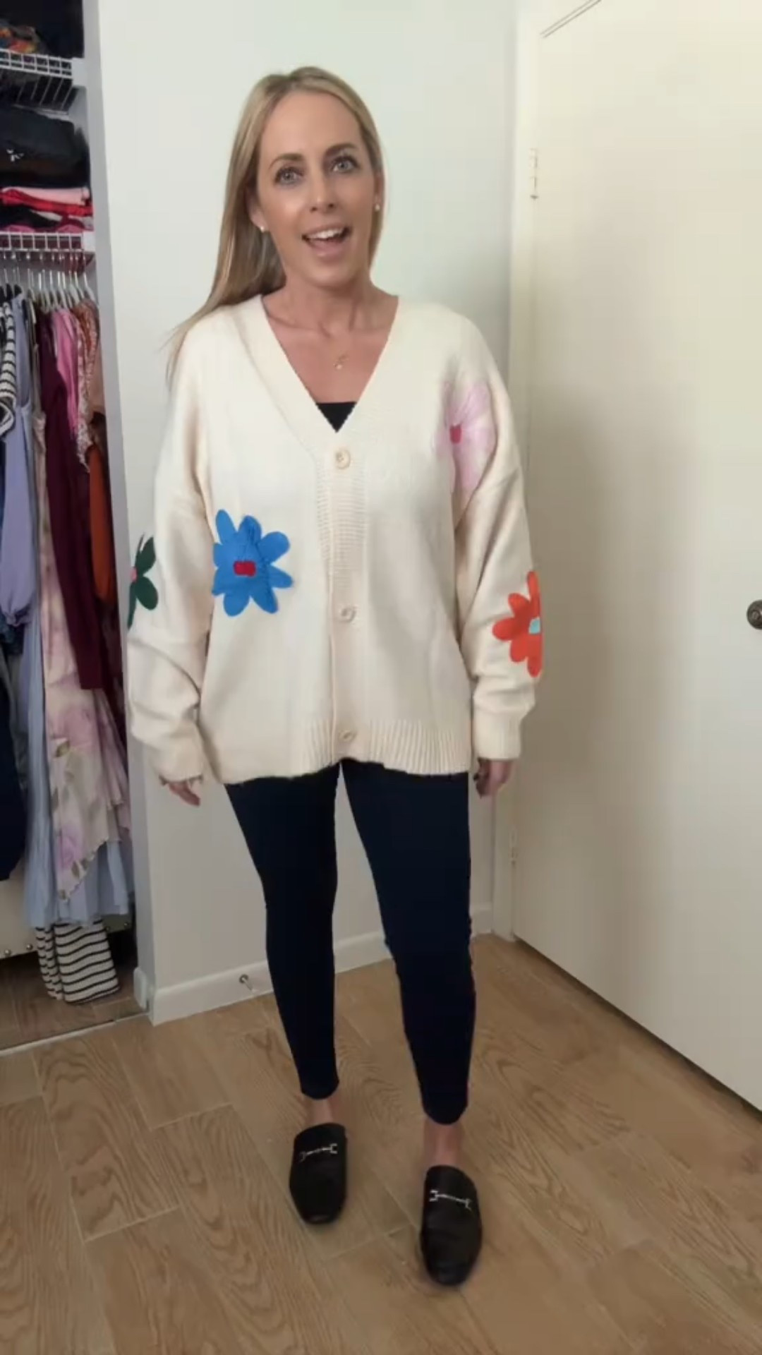 Cardigan outfit 

#LTKSeasonal #LTKMidsize #LTKFindsUnder50