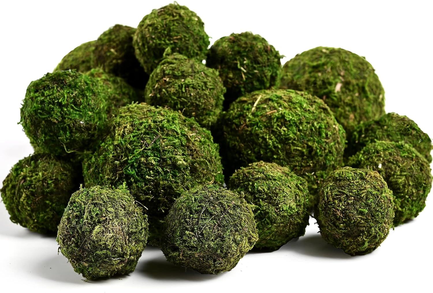 Usmola 18pcs Fake Moss Balls, 6pcs 3.2" Faux Green Balls + 12pcs 2" Artificial Moss Decorative Ba... | Amazon (US)