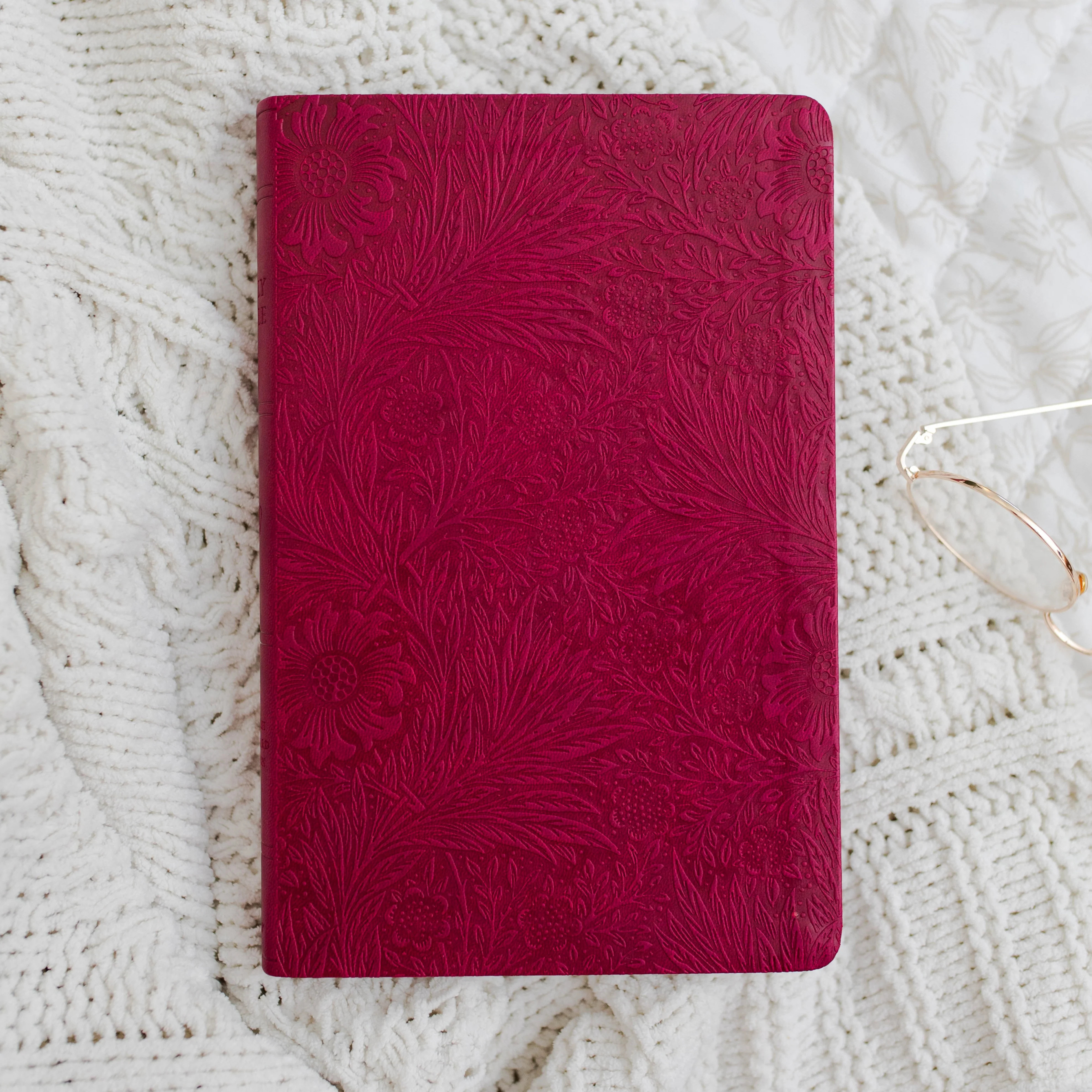ESV Large Print Value Thinline Bible TruTone®, Raspberry, Floral Desig | The Daily Grace Co.