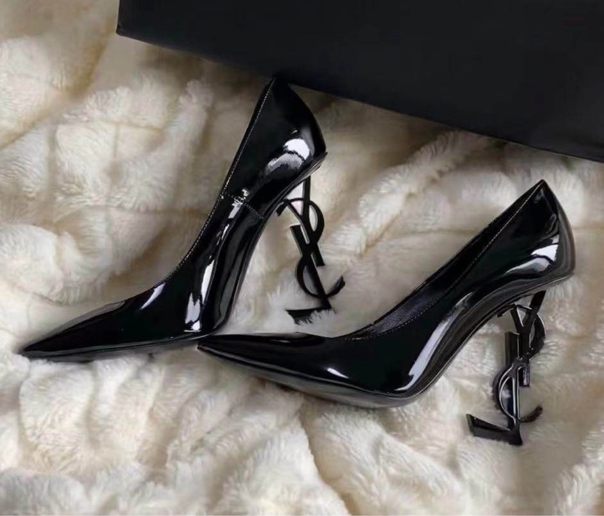 YSL heels
So sexy ✨❤️

#LTKparties #LTKsalealert #LTKwedding