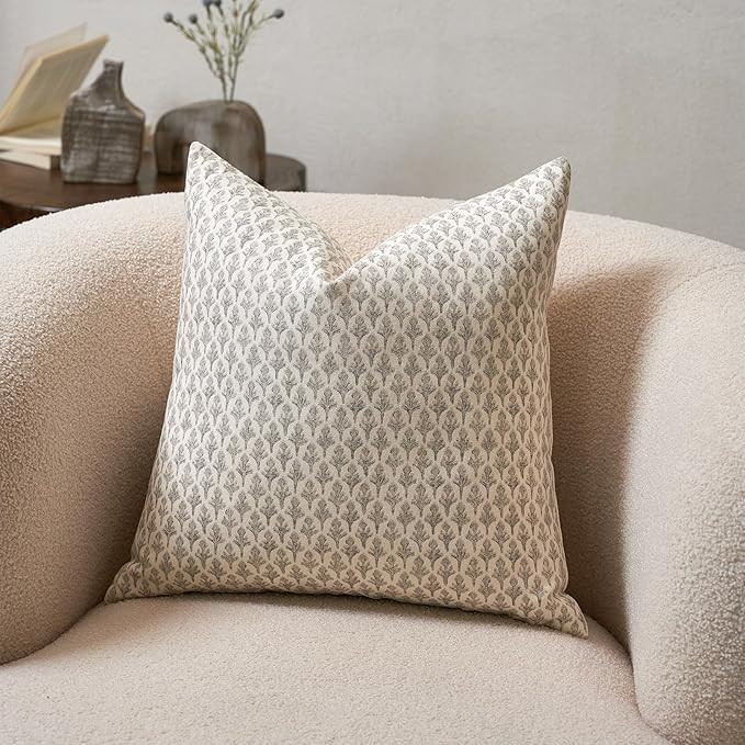 MOROCO Floral Throw Pillow Covers 18x18 Couch Pillows for Living Room Block Print Decorative Acce... | Amazon (US)