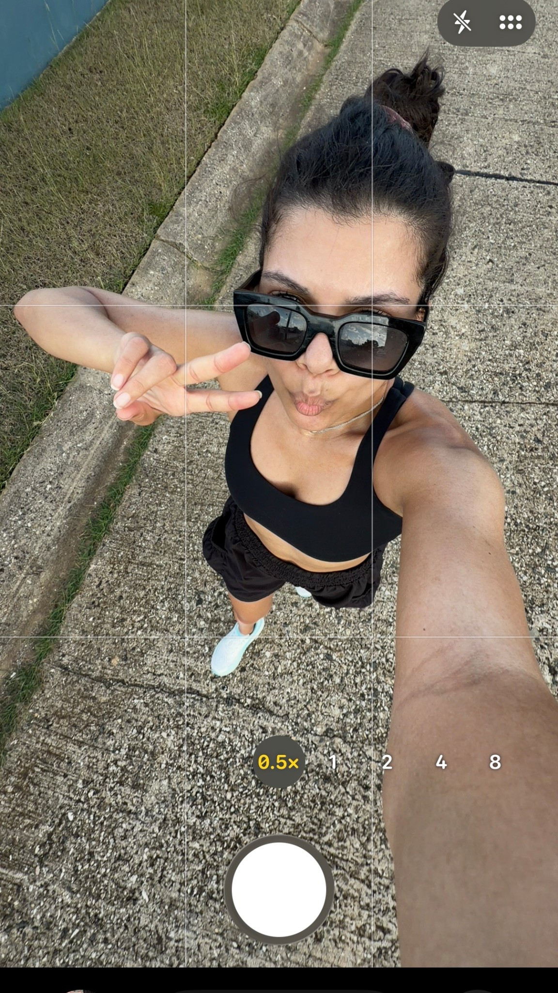 running in the tropics for winter vacation!!

#LTKmorningroutine #LTKActive #LTKfitnessgoals