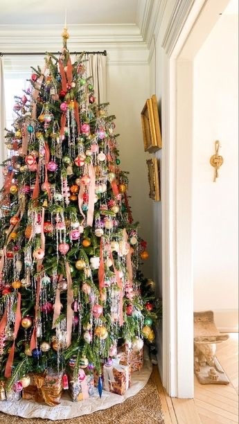 I absolutely love this nostalgic Christmas tree and vintage Christmas tree decor! So beautiful! 😍 🎄✨

Here are ornaments I found that would be very similar or almost identical to this one. 🥰 #christmastree #nostalgicchristmastree #christmastree

#LTKSaleAlert #LTKHoliday #LTKSeasonal