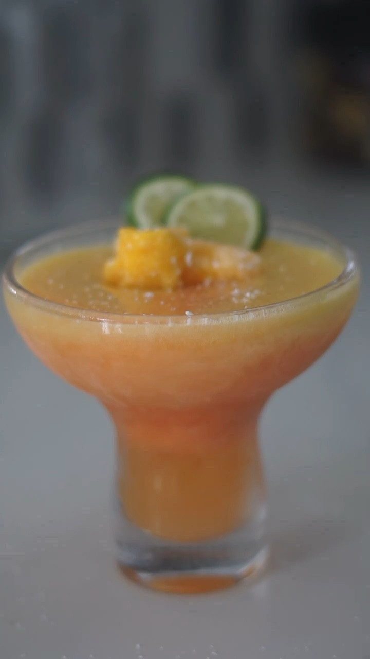 Summer Cocktails | Home Entertaining | Summer Entertaining | Party Drinks 

#LTKSeasonal #LTKhome #LTKparties