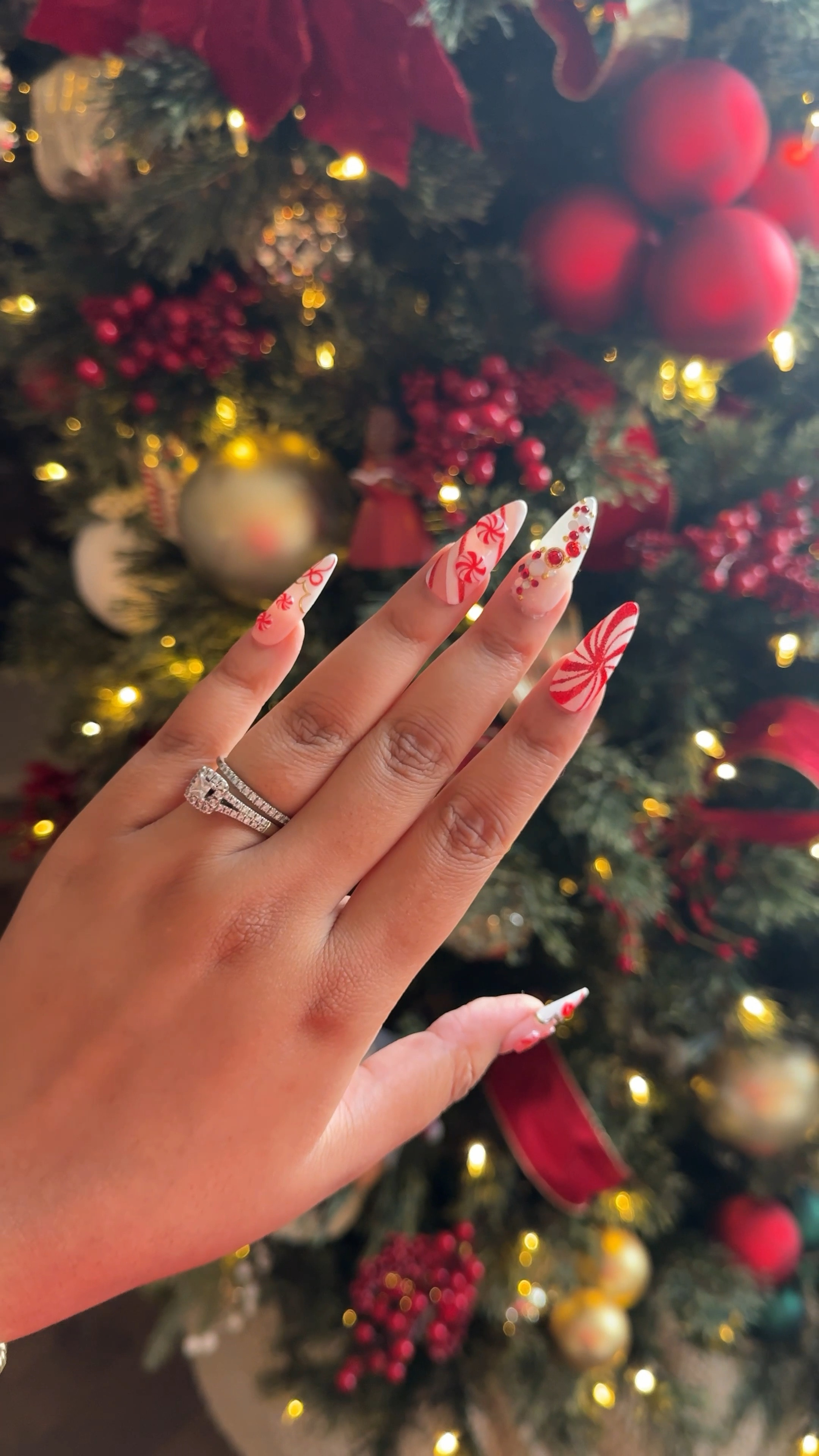 Shout out to Little Nails for gifting me these Christmas themed press on nails!

I bought some sets from her a few months ago, and this was a pleasant surprise for her to send me these 😁❤️ THANK YOU. 

I had a small Christmas get together at our house yesterday and these fit the vibes perfectly. Check out her work on her website or on Etsy! 

#LTKSeasonal #LTKBeauty #LTKHoliday