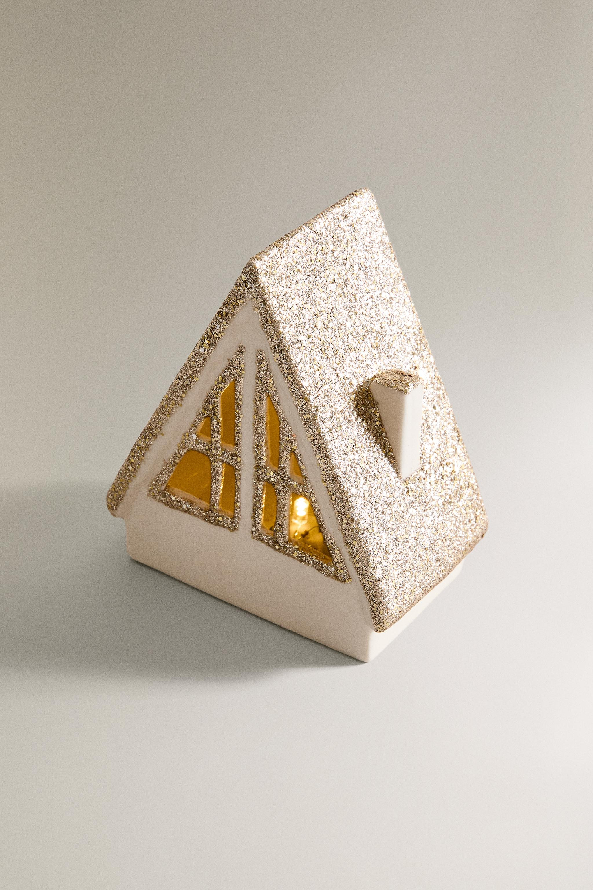 CERAMIC HOUSE ROOF GLITTER CHRISTMAS ORNAMENT | Zara US