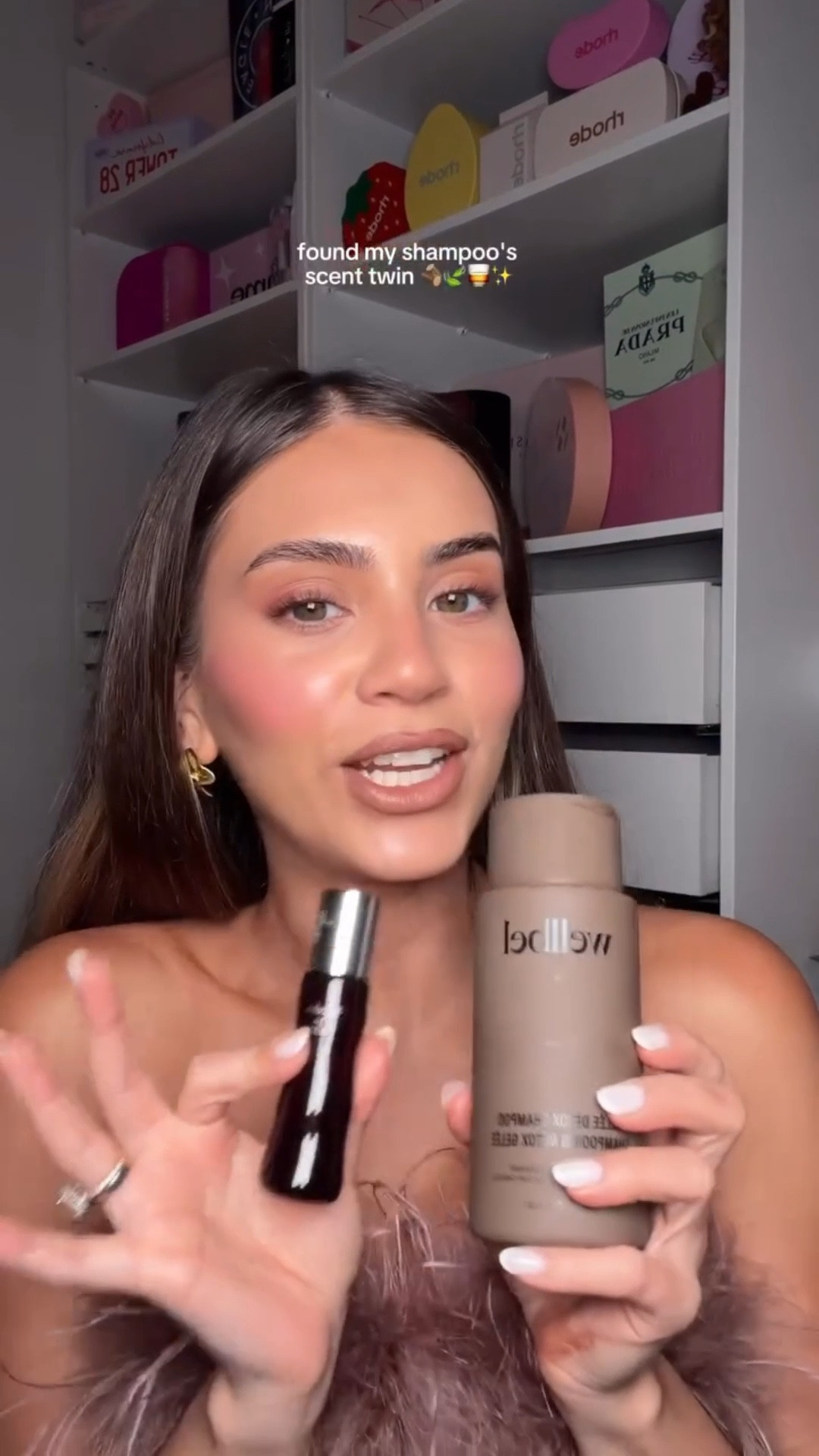 I have the mini and I’m gonna get my hands on the full size 🤩 @loreworld scent twin for @wellbel shampoo / conditioner 🫶 from @sephora #perfume #woodyscent #scentoftheday #fragrancetok #cleanscent