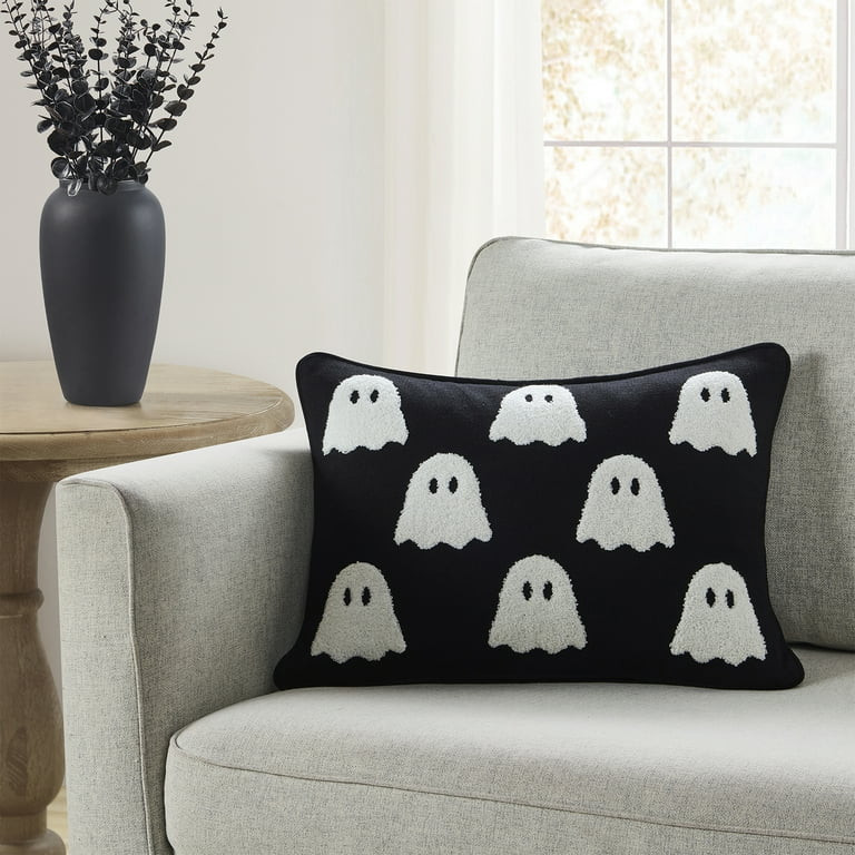 My Texas House 14" x 20" Tufted Ghost Black Lumbar Decorative Pillow Cover - Walmart.com | Walmart (US)