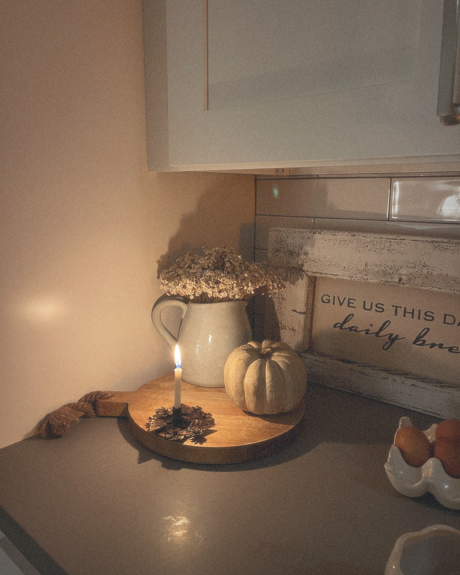 All my cozy fall finds this year 🍁🍂 unfortunately this little candle stand isn’t on world markets website yet - check your local store 🕯️