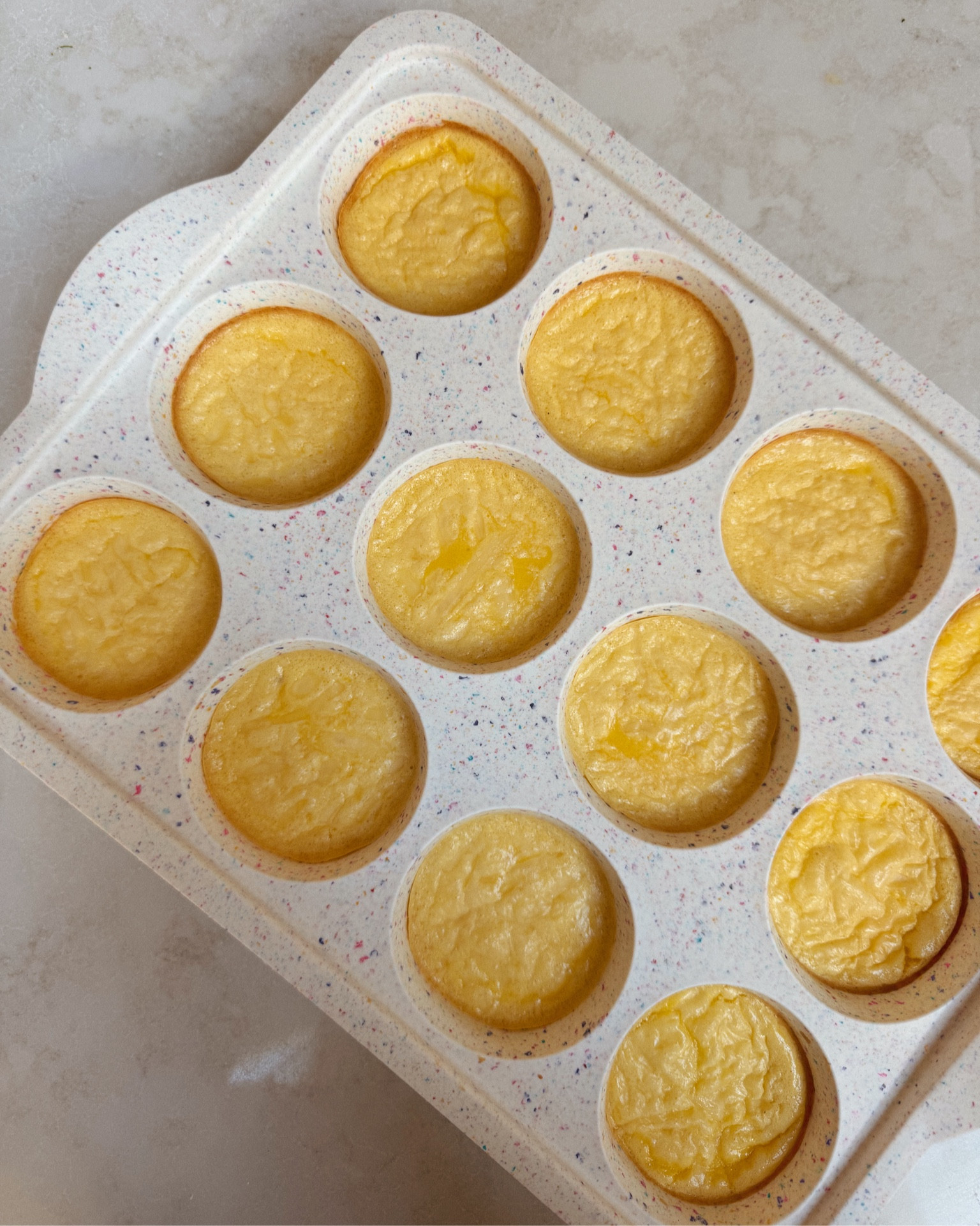 Confetti silicone muffin pan!