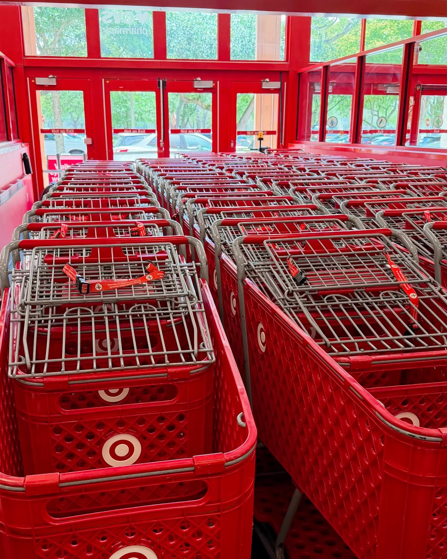 here’s what just landed at Target & I’m officially adding everything to my cart 🎯

Spring and summer are fully in the building  we’ve got matching sets, the cutest bags, statement jewelry, 4th of July outfits, and hats that will make everyone stop and ask where you got them!

Which slide is going straight into your cart? Drop the number below 👇

Comment SHOP and I’ll send you the links straight to your DMs 🤍

Follow along → @styledinasnap_ for the best affordable finds dropped straight to your feed every week!

Other Ways to Shop:
	•	🔗 Link in Bio
	•	🛍️ Visit my LTK Shop
	•	💬 DM me or comment for links
	•	📲 Click the links in my Stories
	•	You must be following me to receive DM links!

#target #targetstyle​​​​​​​​​​​​​​​​

#LTKOver40 #LTKSeasonal