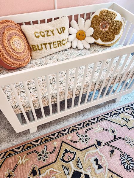 Still so in love with #baby girl’s daisy themed #nursery 🌼✨ 

#LTKhome #LTKfamily #LTKbump