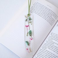 3D Floral Bookmark, Resin Bookmark Flower, Glitter Accent, Book Lover, Gift For Friend, Real Pressed | Etsy (US)