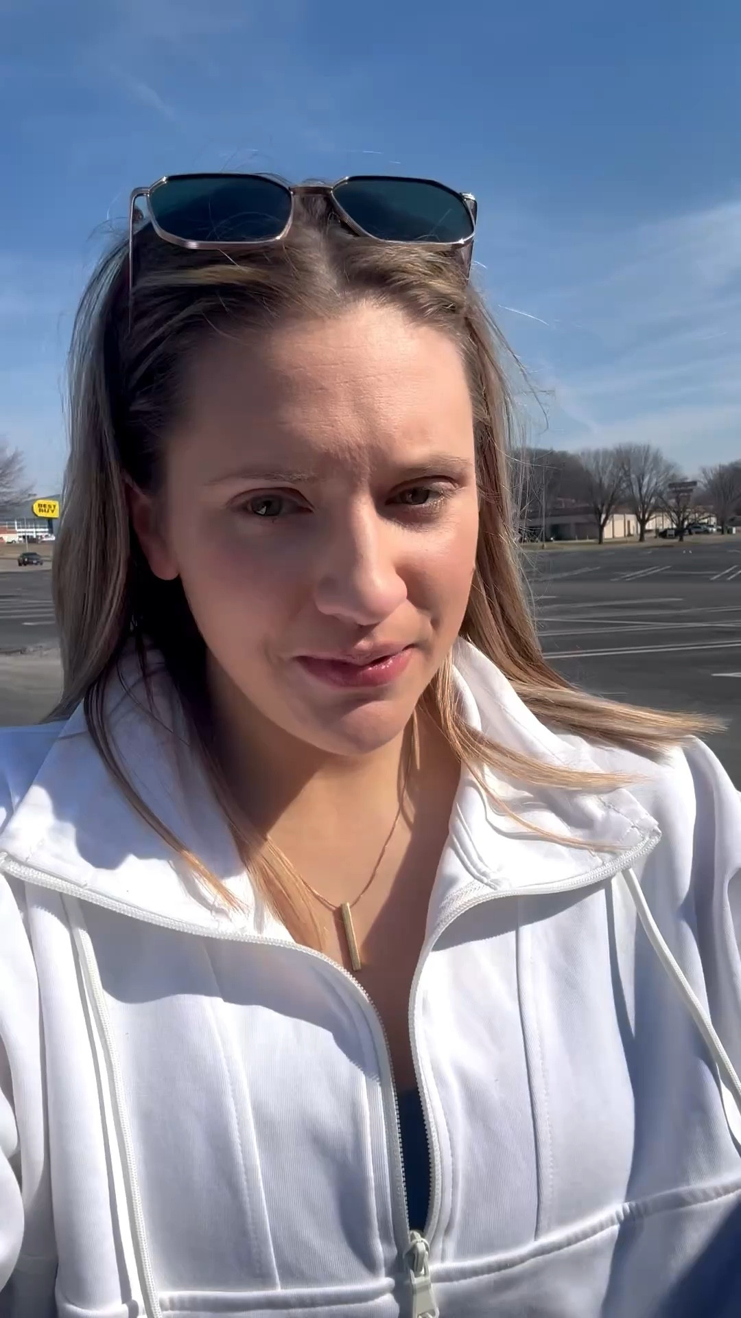 Easter basket shopping also means mom gets a seasonal refresh.
But honestly? Old Navy understood the assignment. The baskets got their goodies AND I walked out with some perfect spring staples. Win-win if you ask me. 🌸
Anyone else’s “quick trip” turn into a full wardrobe situation… or is it just me? 😅