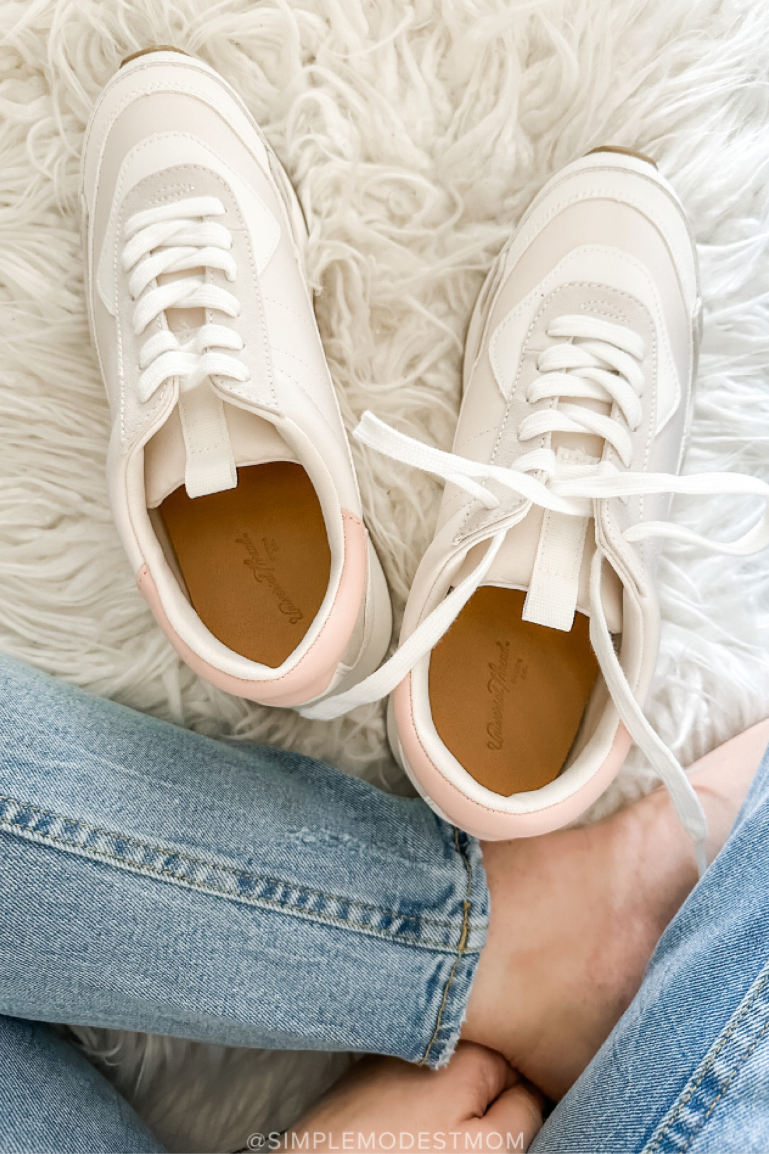 women’s blush retro sneakers, target finds, courtney sneakers from target

#LTKshoecrush #LTKFind #LTKstyletip