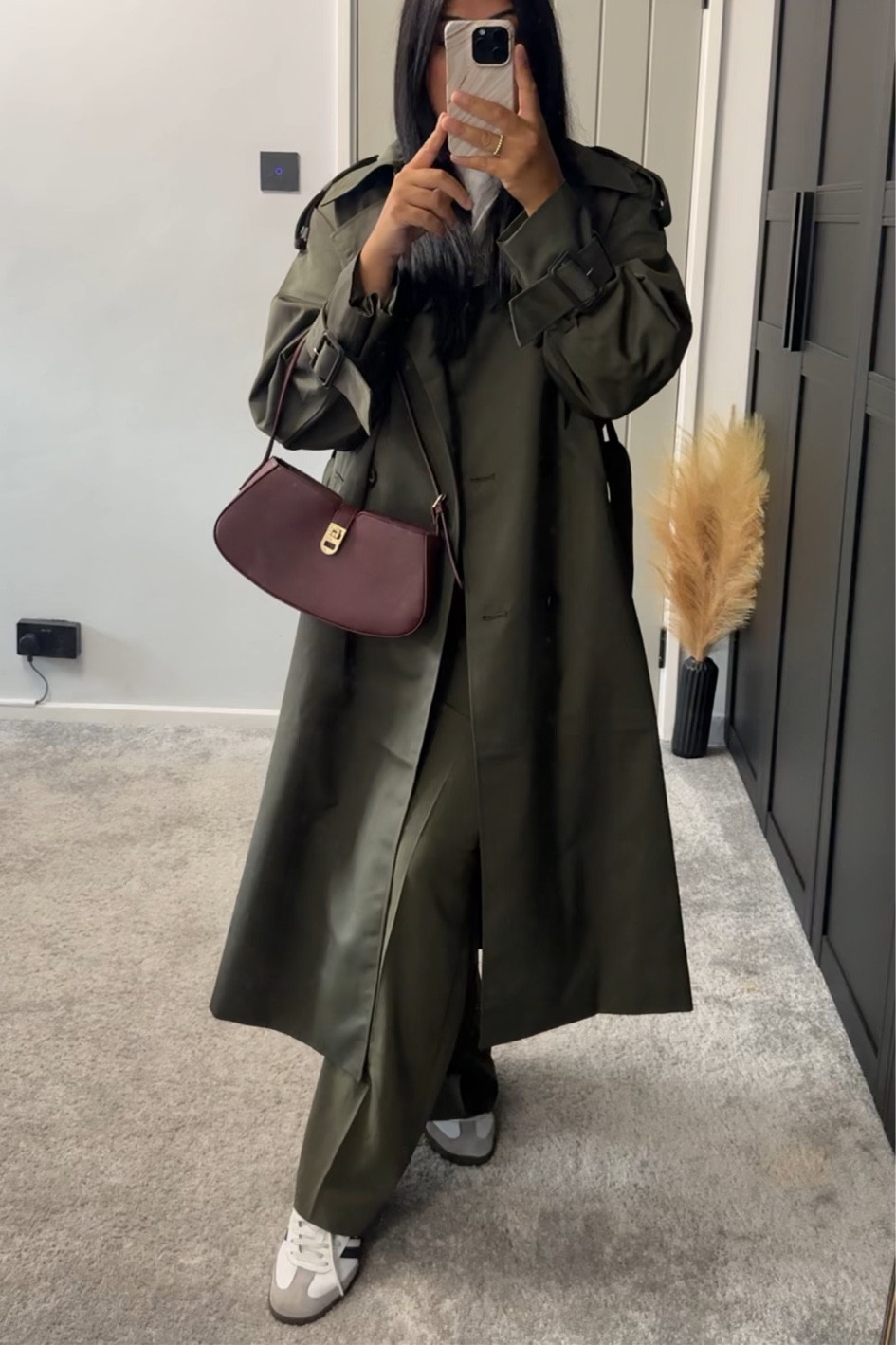 Trench season 🍂☕️🤎✨

#LTKautumn #LTKeurope #LTKmodest