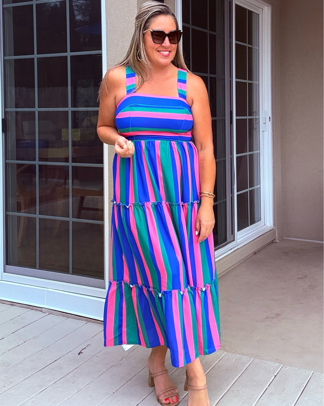 Multi colored Maxi dress 💗💙💜

Love this boho style dress! Perfect for Summer nights at the beach! Flowy and fabulous color combo’💜

#LTKootd #LTKOver40